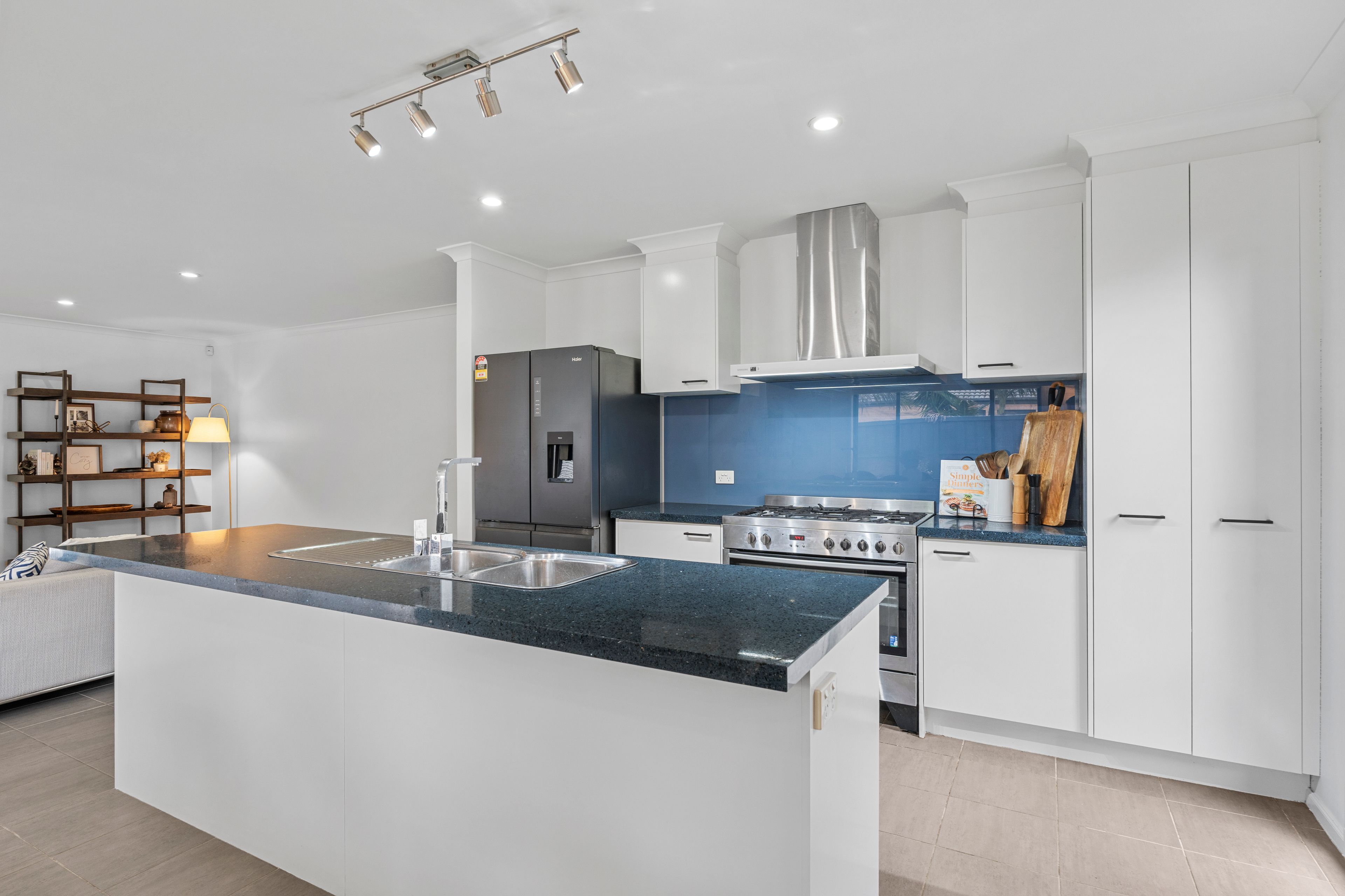 7 Greenside Way — photo 6 of 15