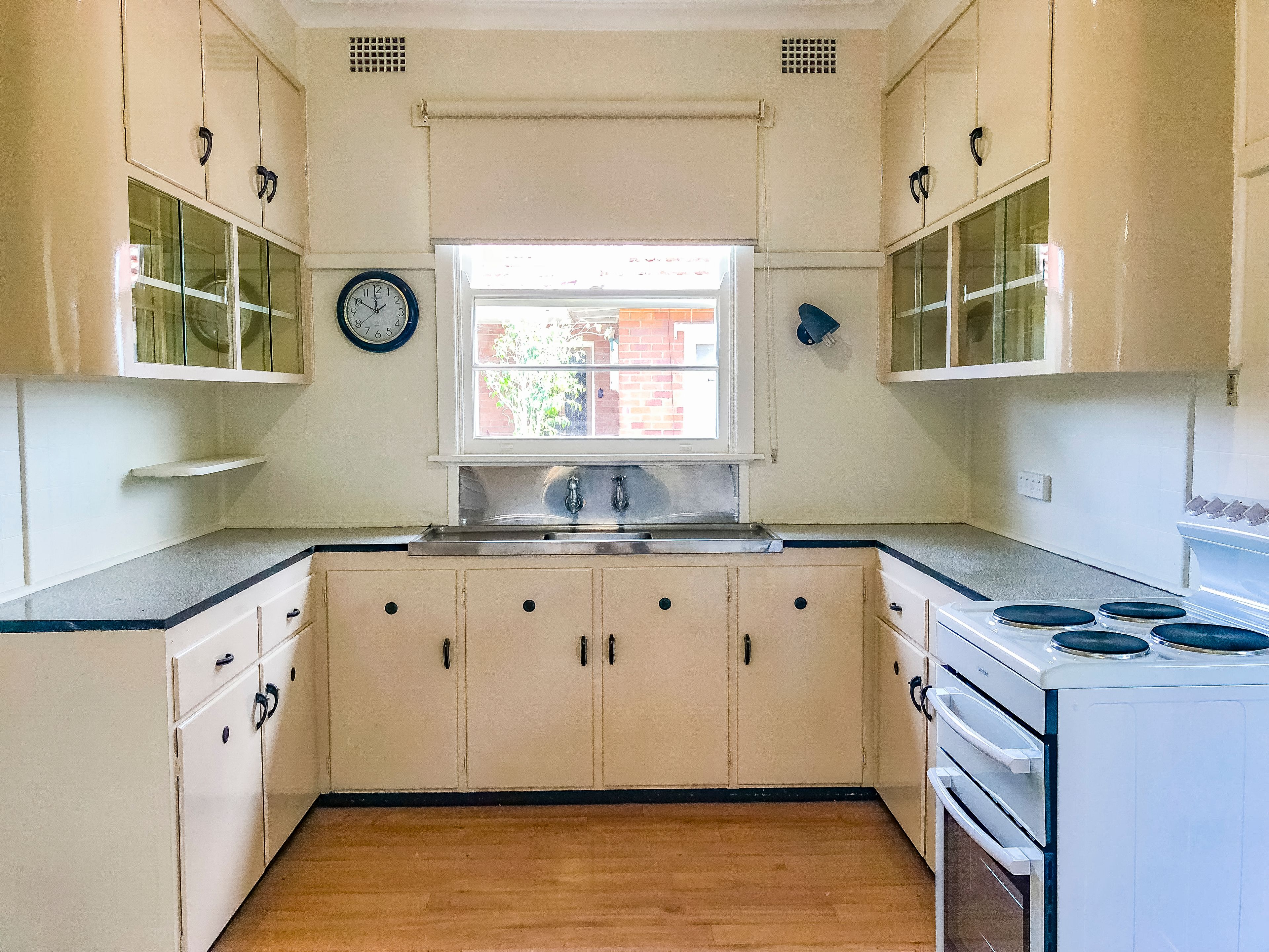 83 Garden Grove Parade, Adamstown Heights, NSW 2289