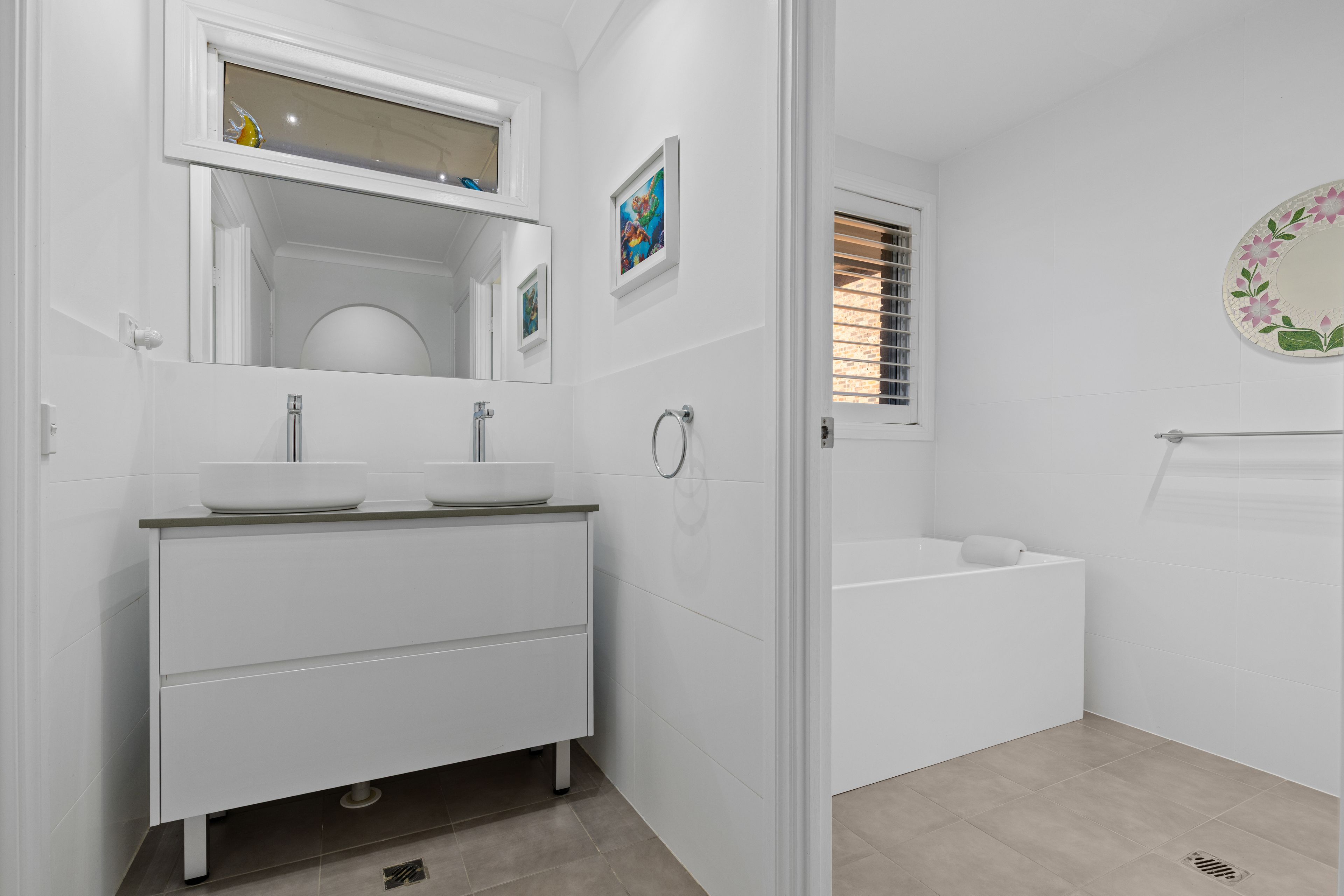 8 Melaleuca Place — photo 10 of 17