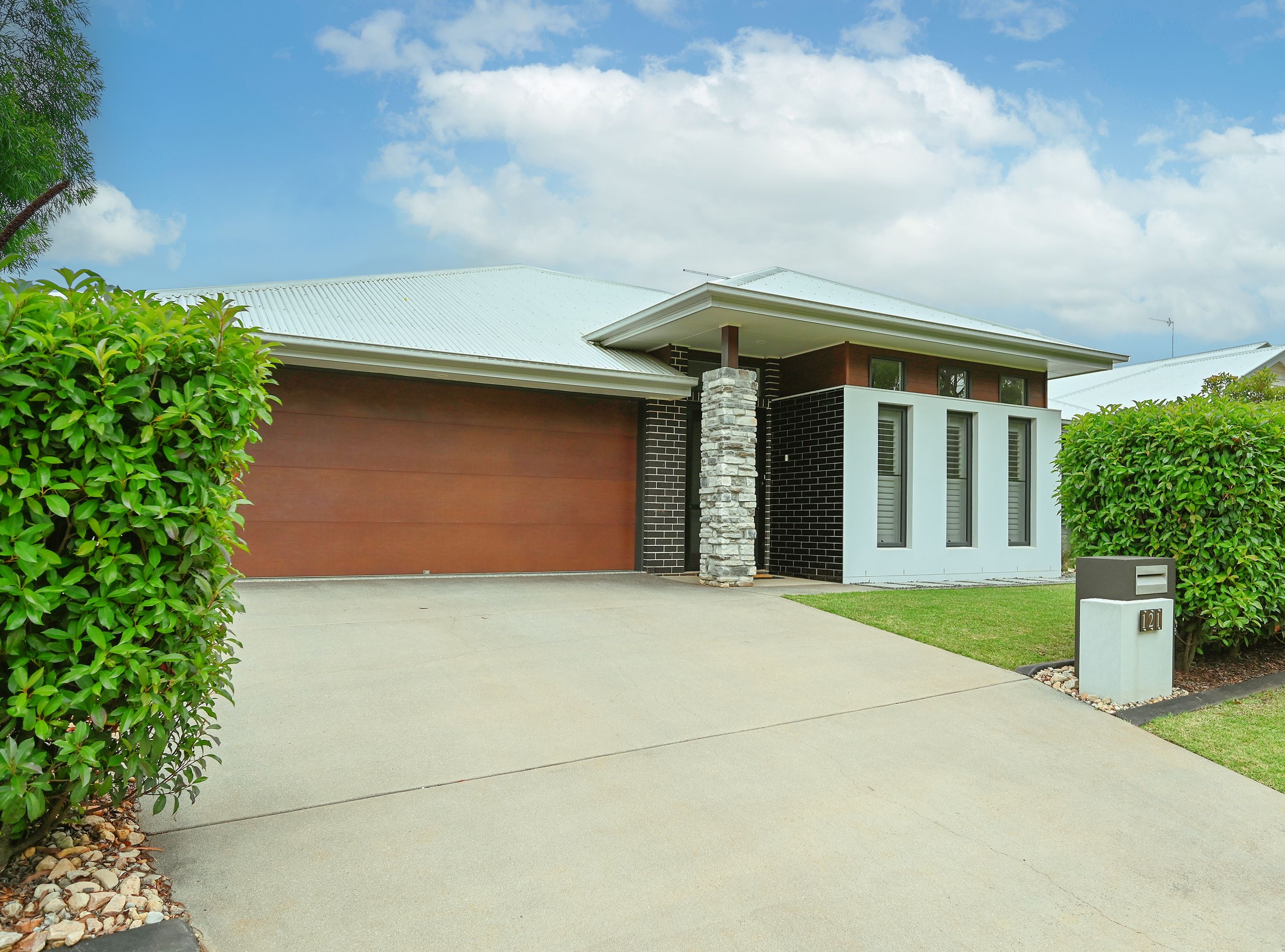 121 Cronin Road, Highfields QLD 4352