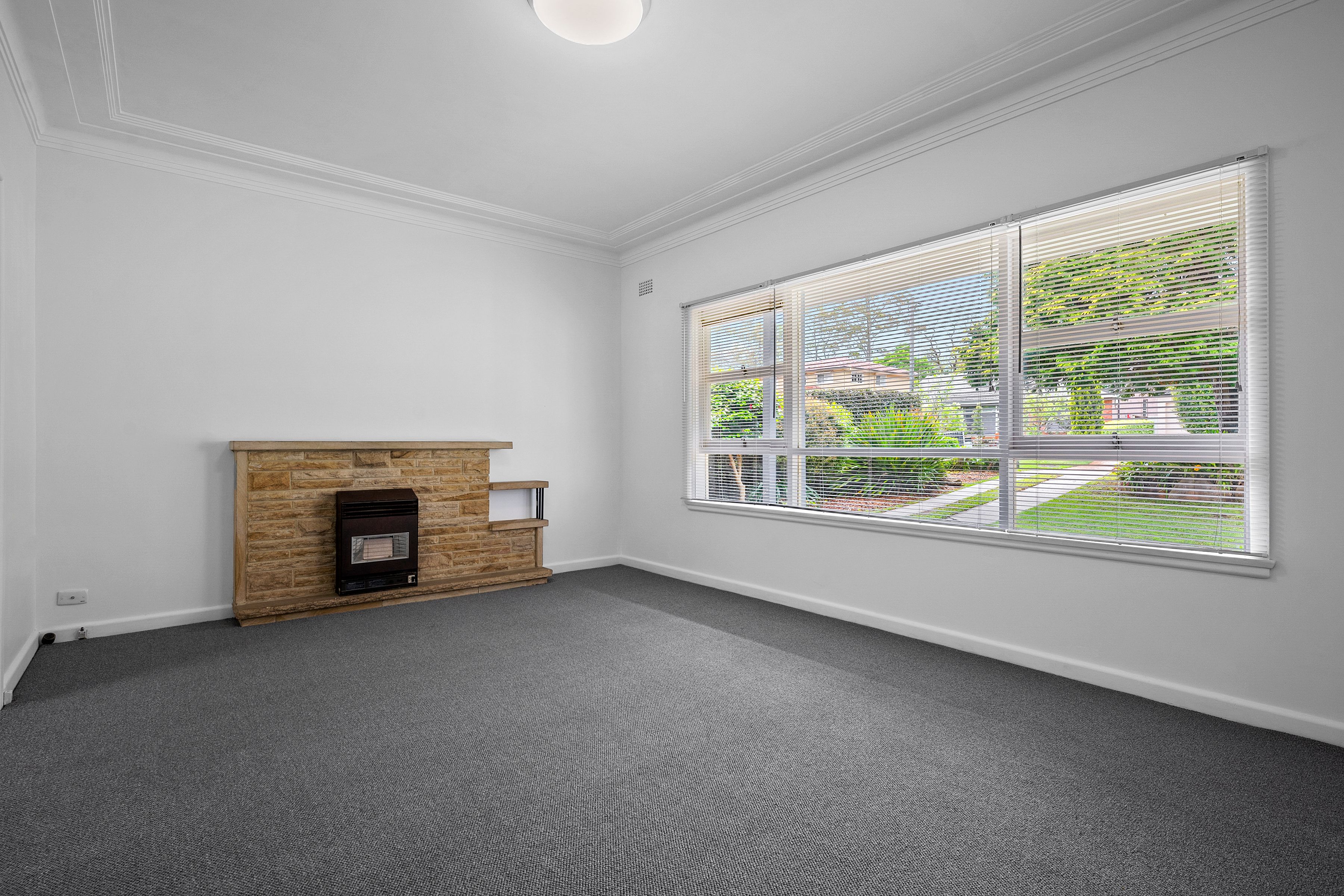 25 Bishop Avenue, West Pennant Hills, NSW 2125
