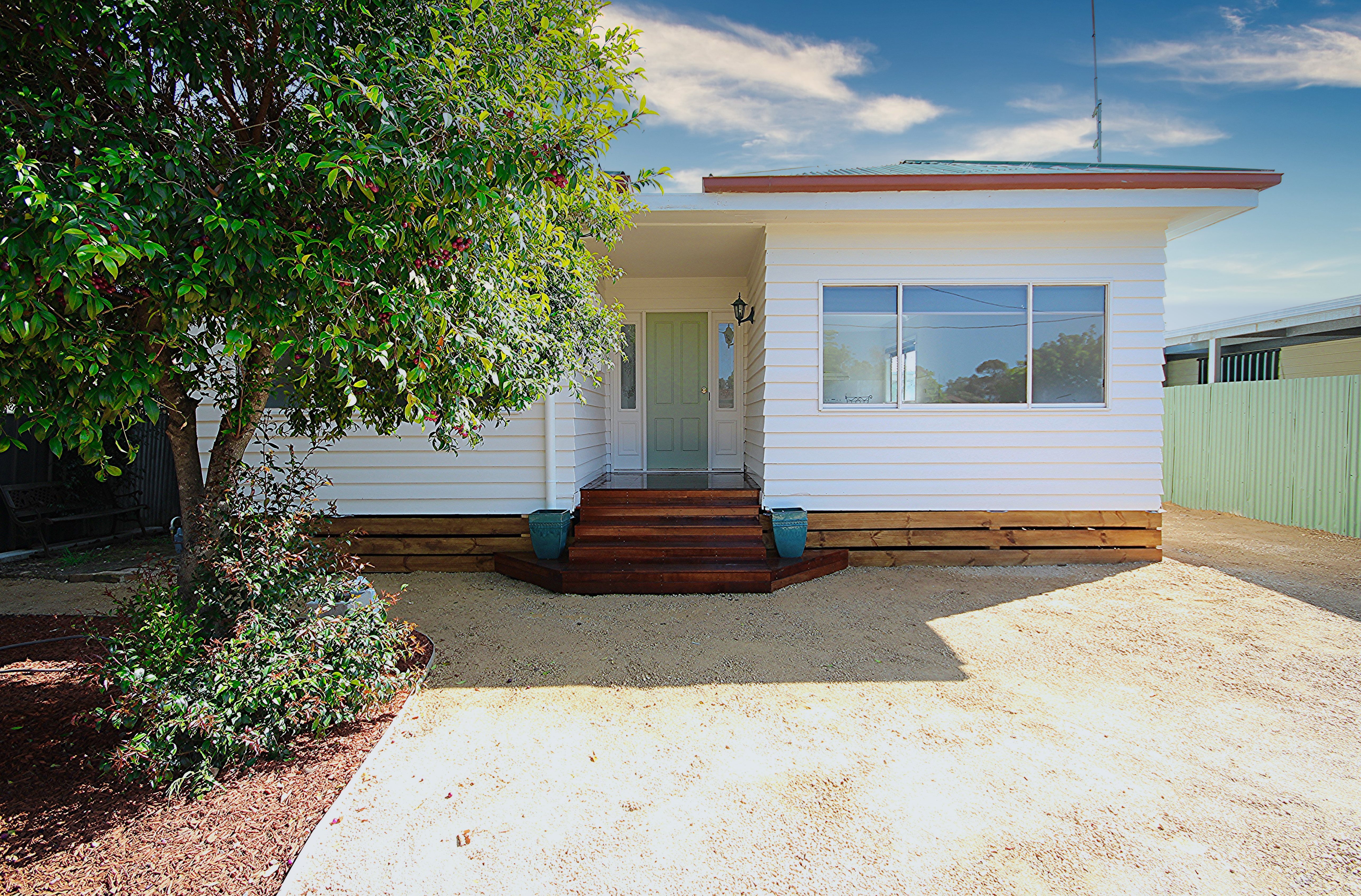 3 Duff Street, Horsham VIC 3400