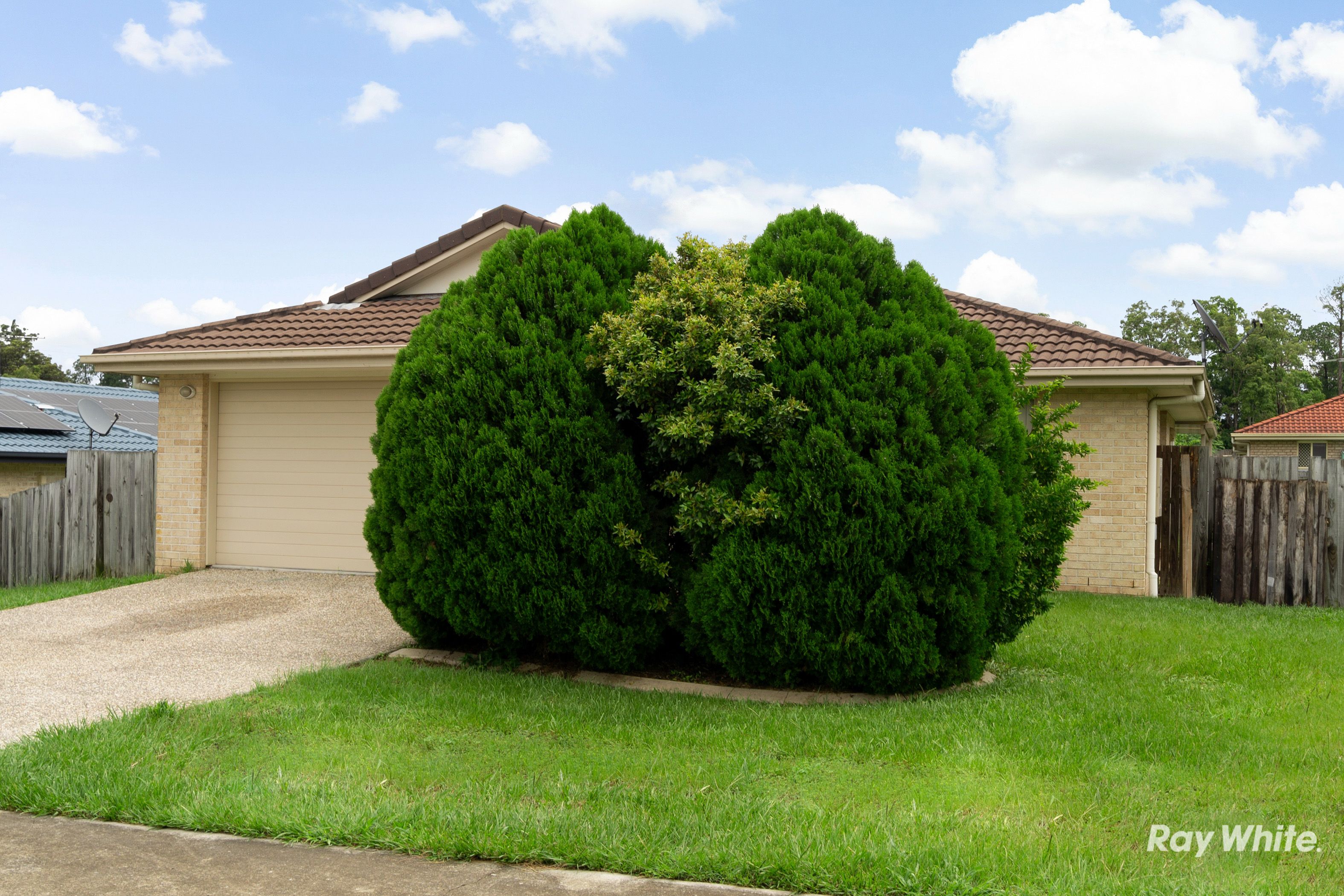 28B Spruce Street, Loganlea, QLD 4131