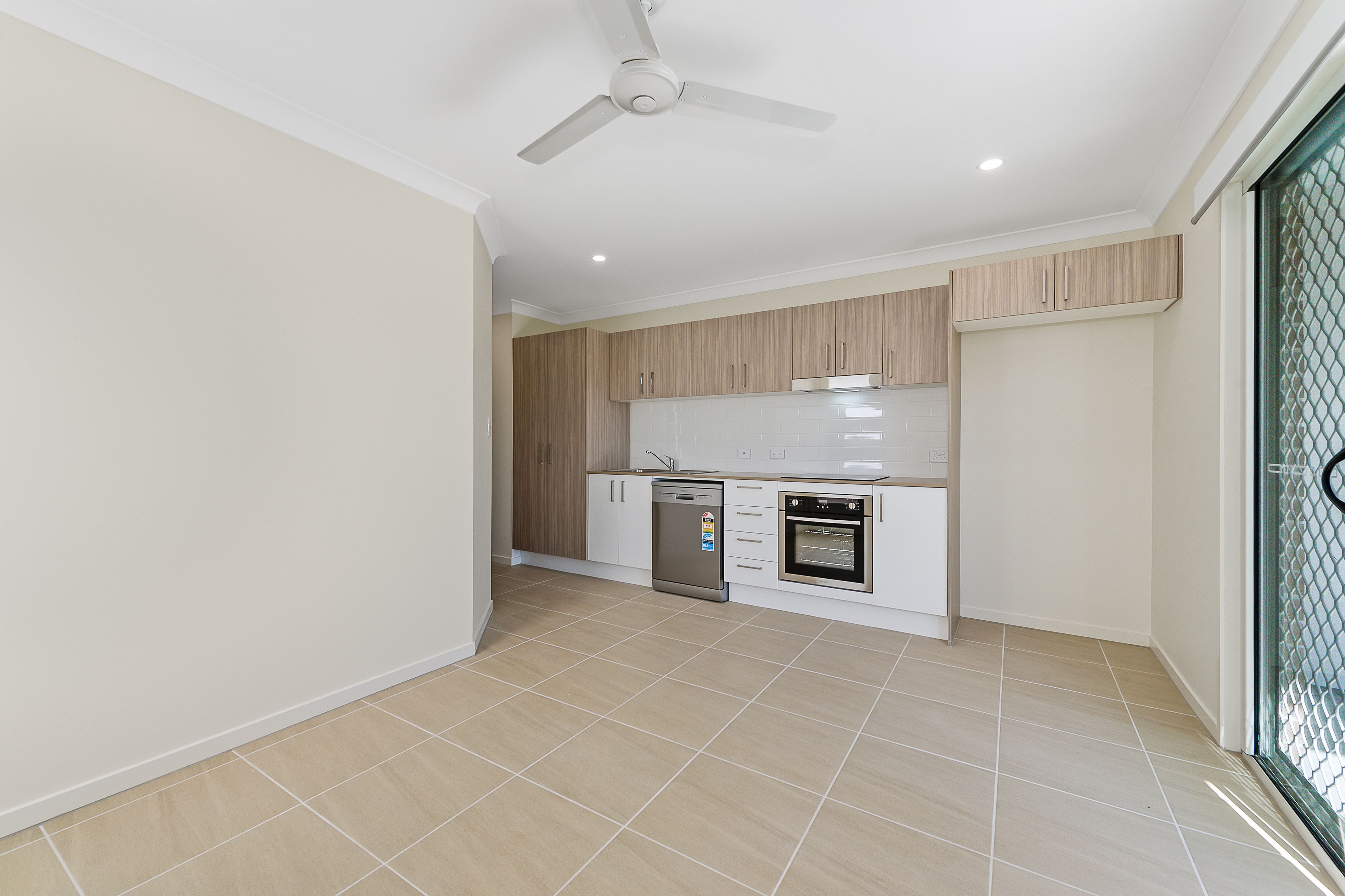 2/23 Tash Court, Waterford, QLD 4133