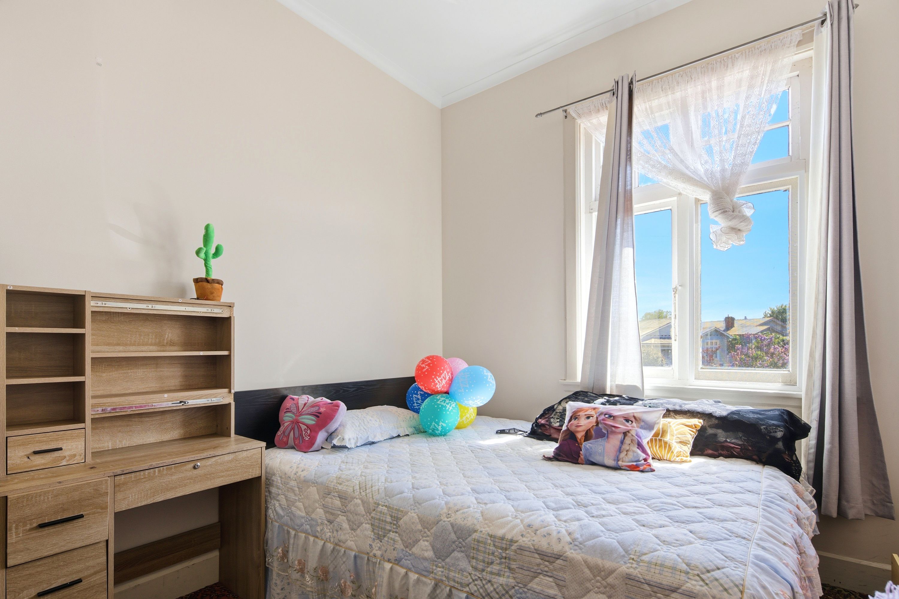 15 Eddington Crescent — photo 19 of 30