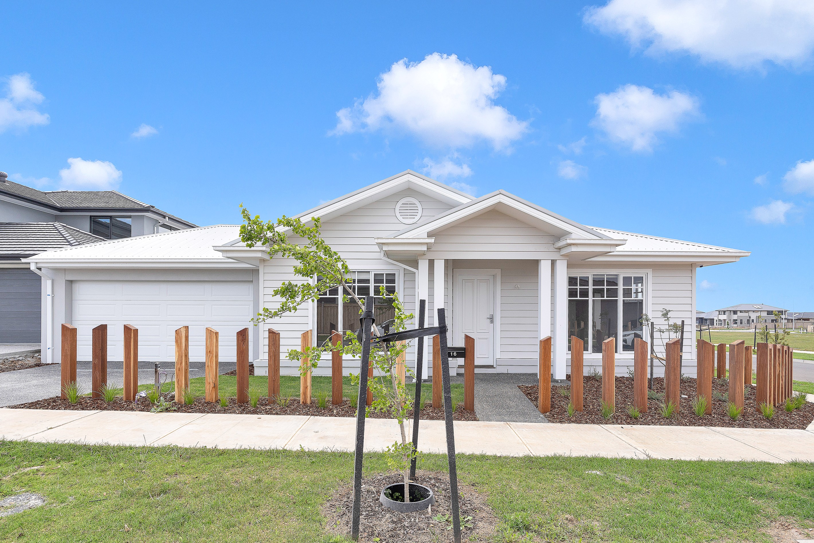 16 Bainbridge Road, MANOR LAKES, VIC 3024