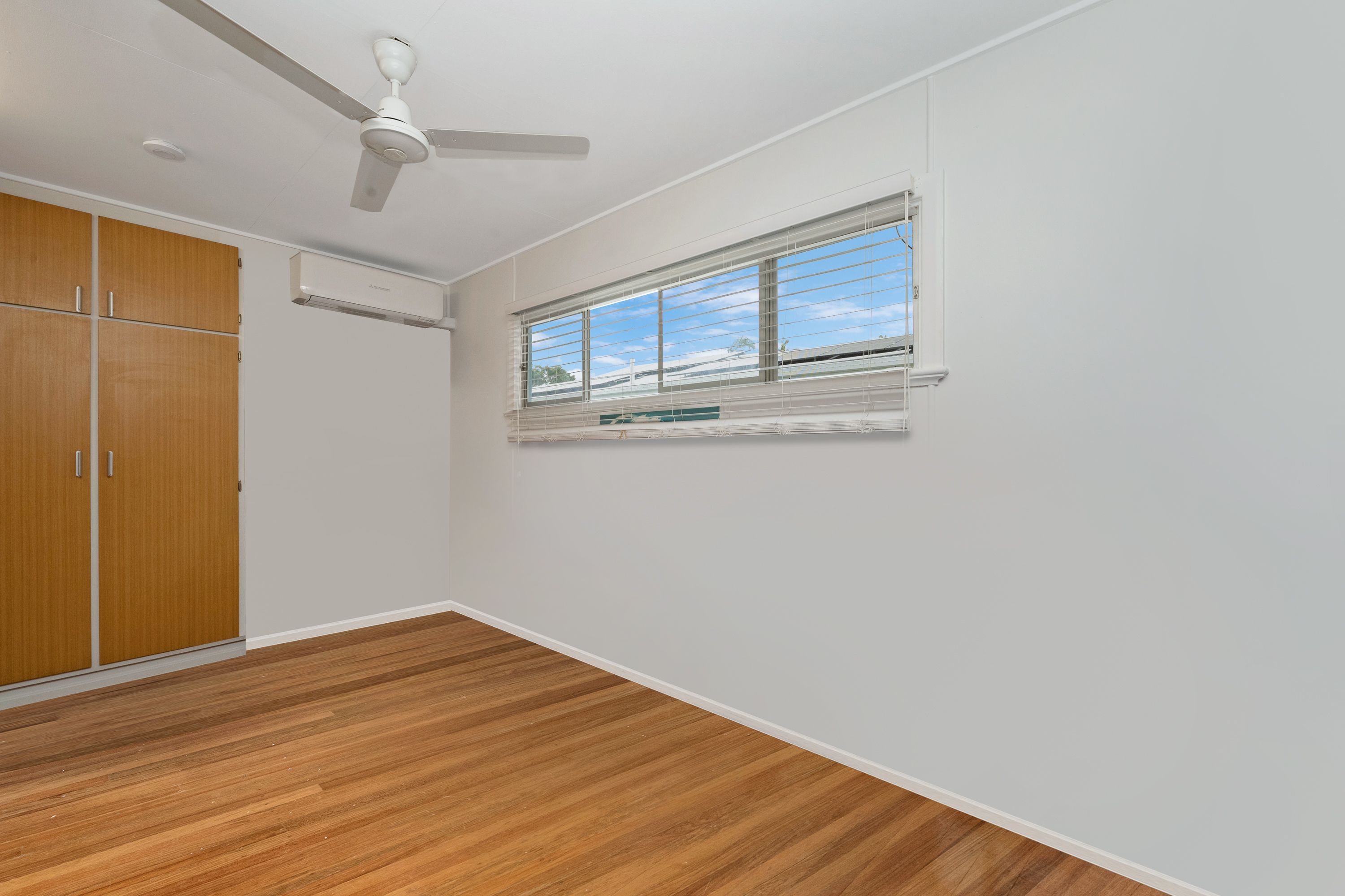 1/71 Campbell Street — photo 4 of 13