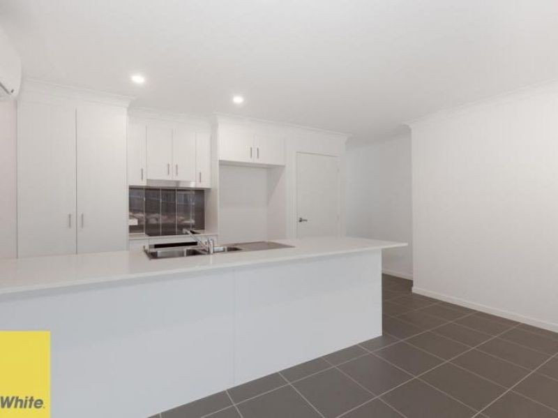 44A Beaufortia Street, Deebing Heights, QLD 4306