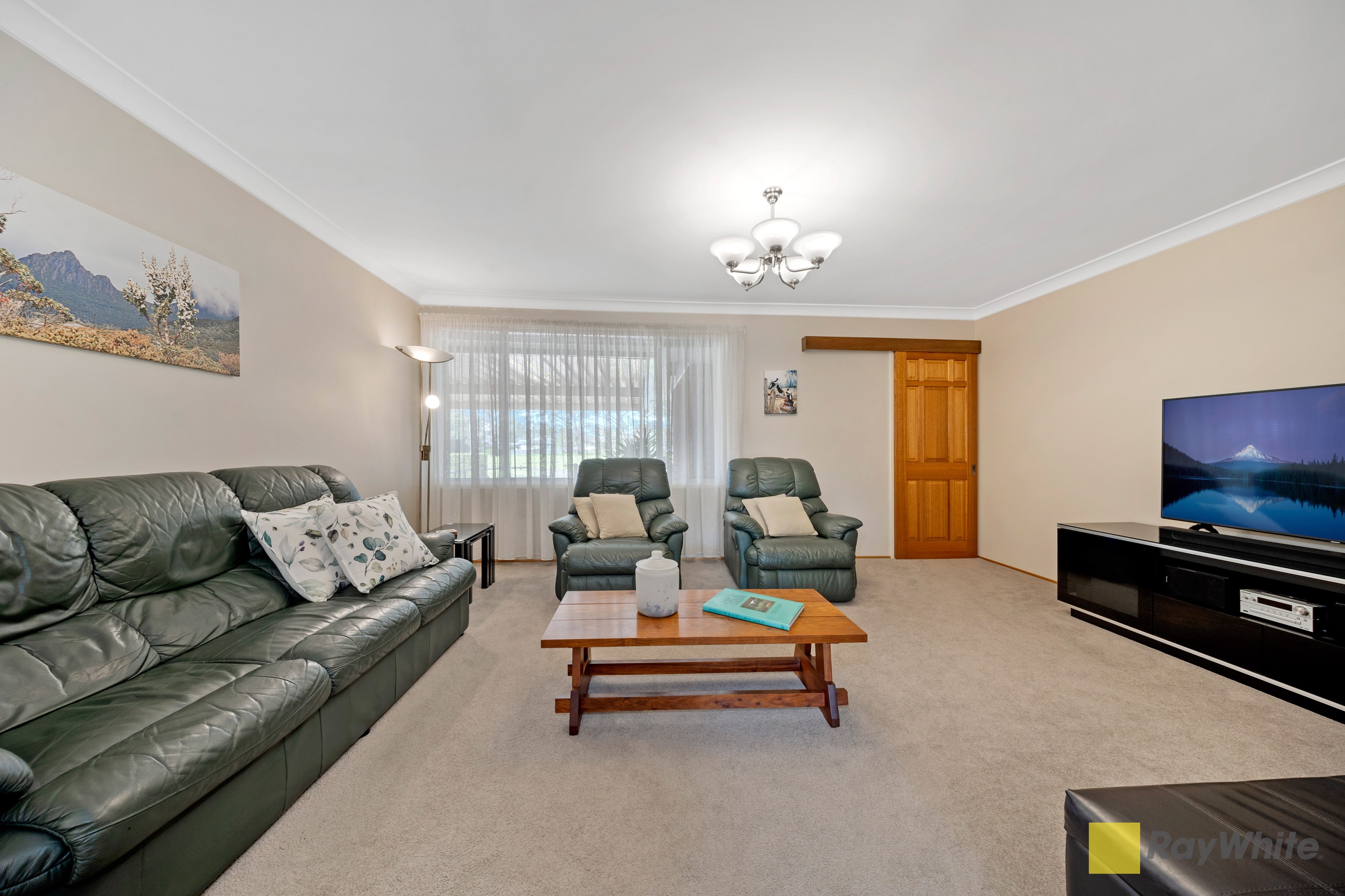 25 Nairobi Place, Toongabbie, NSW 2146
