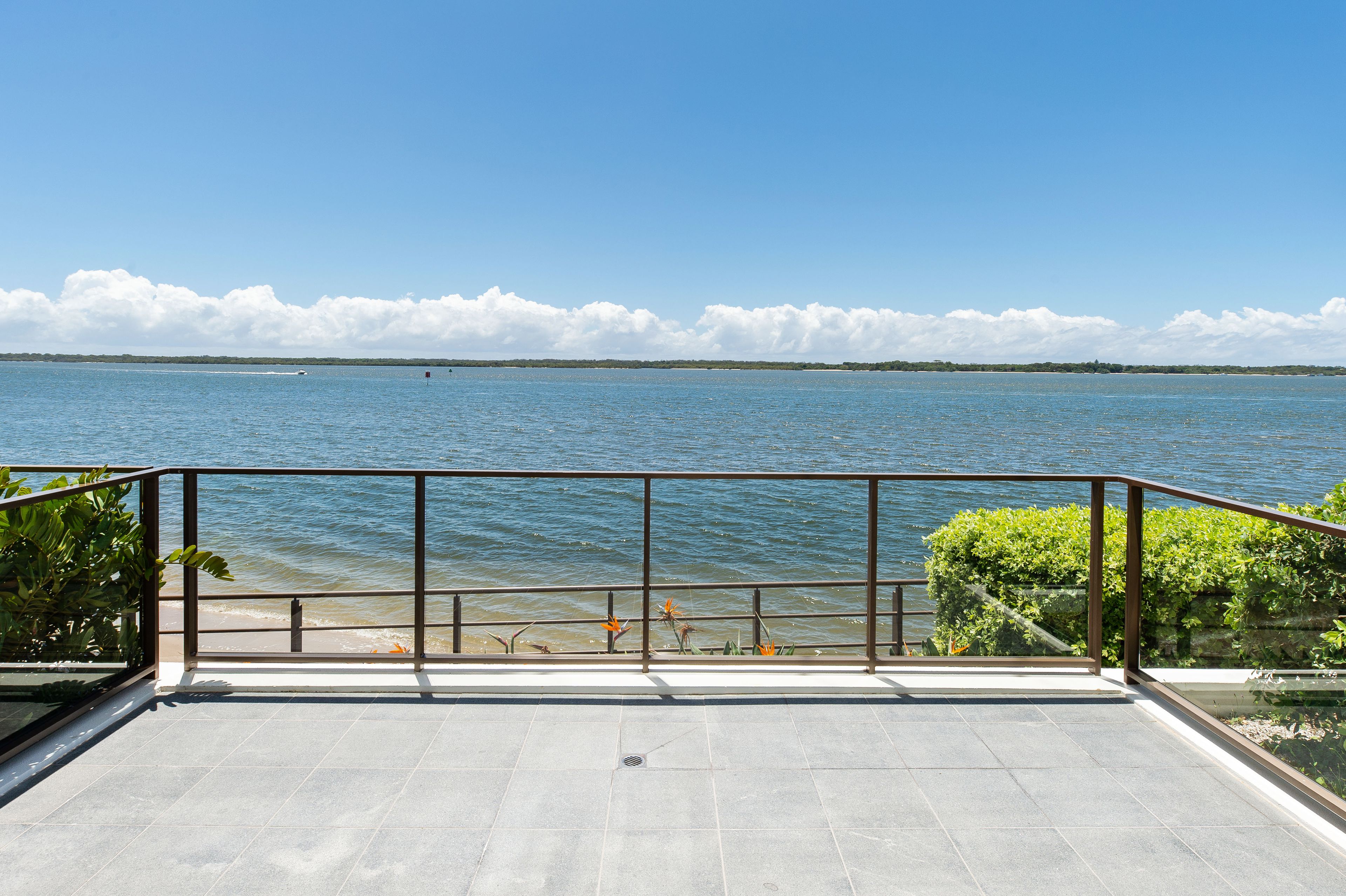 26101/2 Ephraim Island, PARADISE POINT, QLD 4216