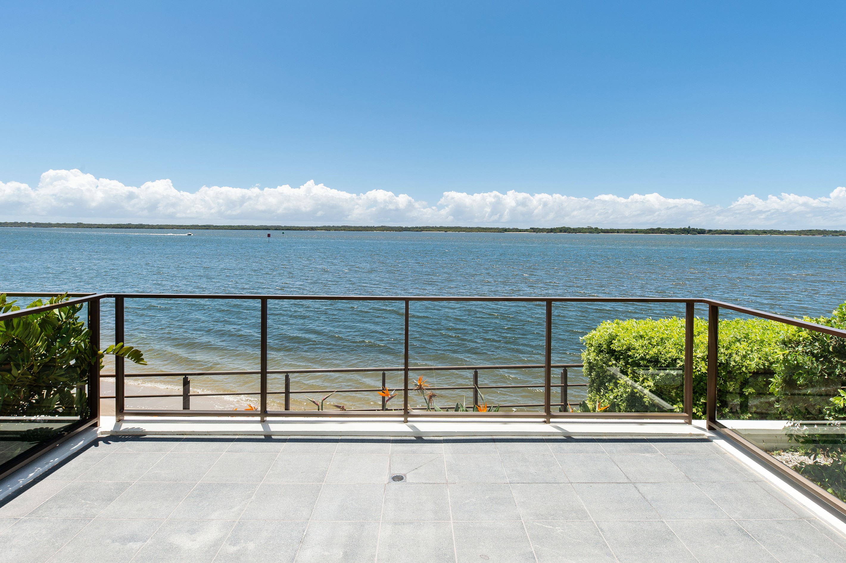 26101/2 Ephraim Island, PARADISE POINT, QLD 4216
