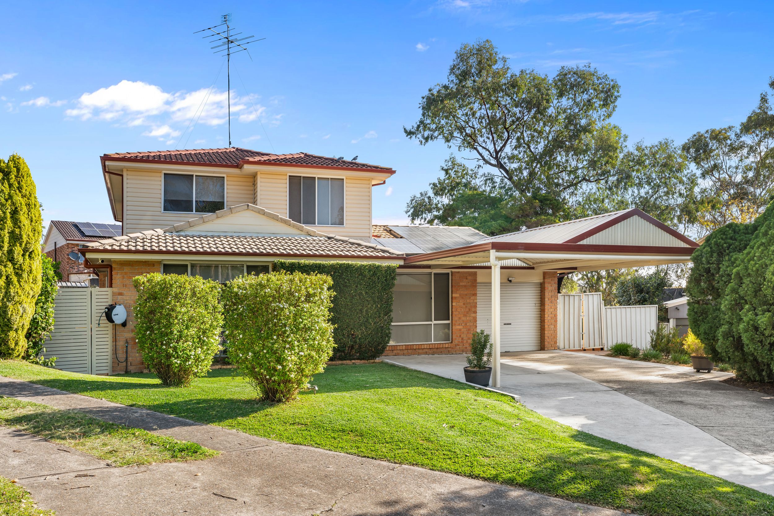 6 Etna Close — photo 20 of 25