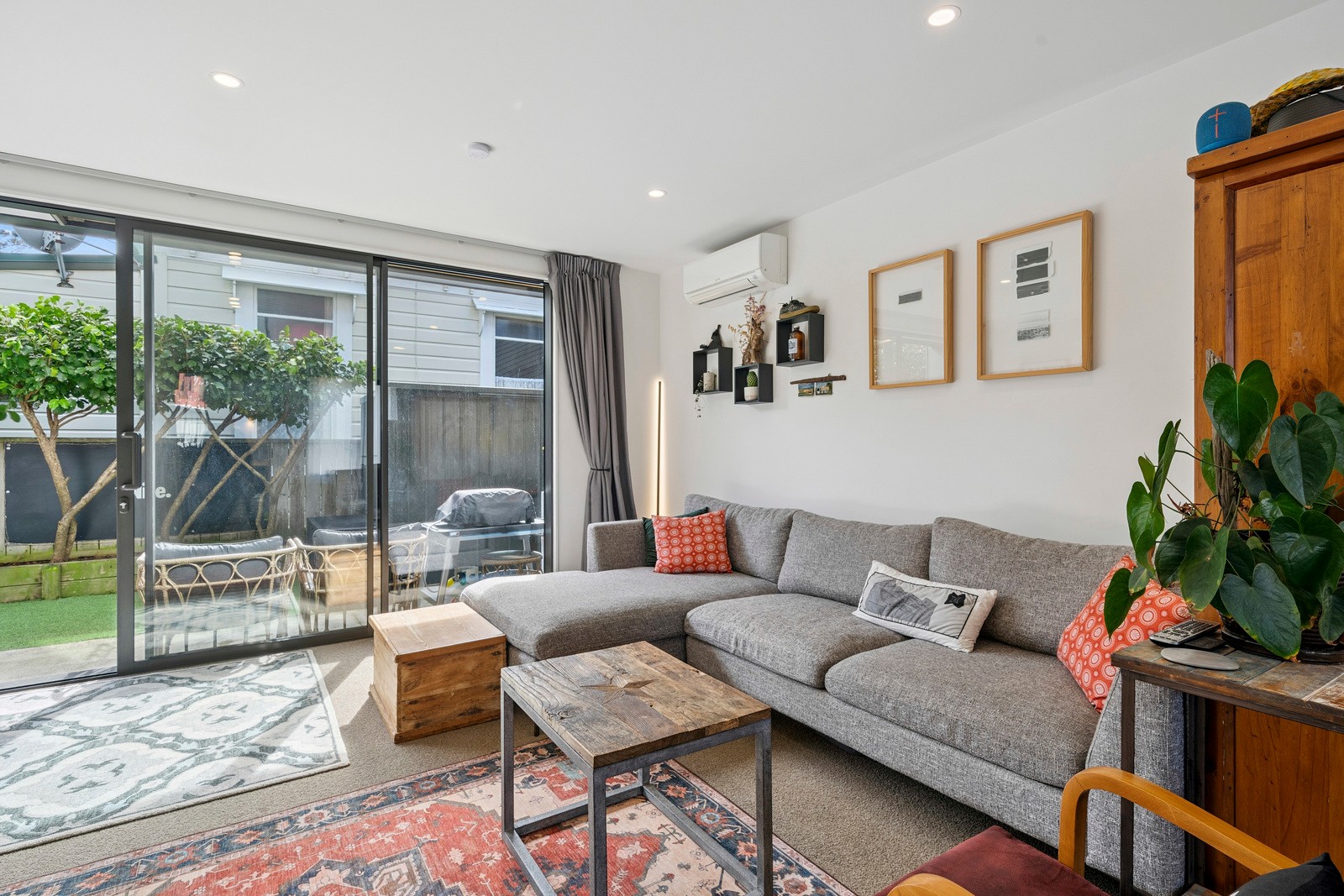5/74 Derwent Street, Island Bay, Wellington City