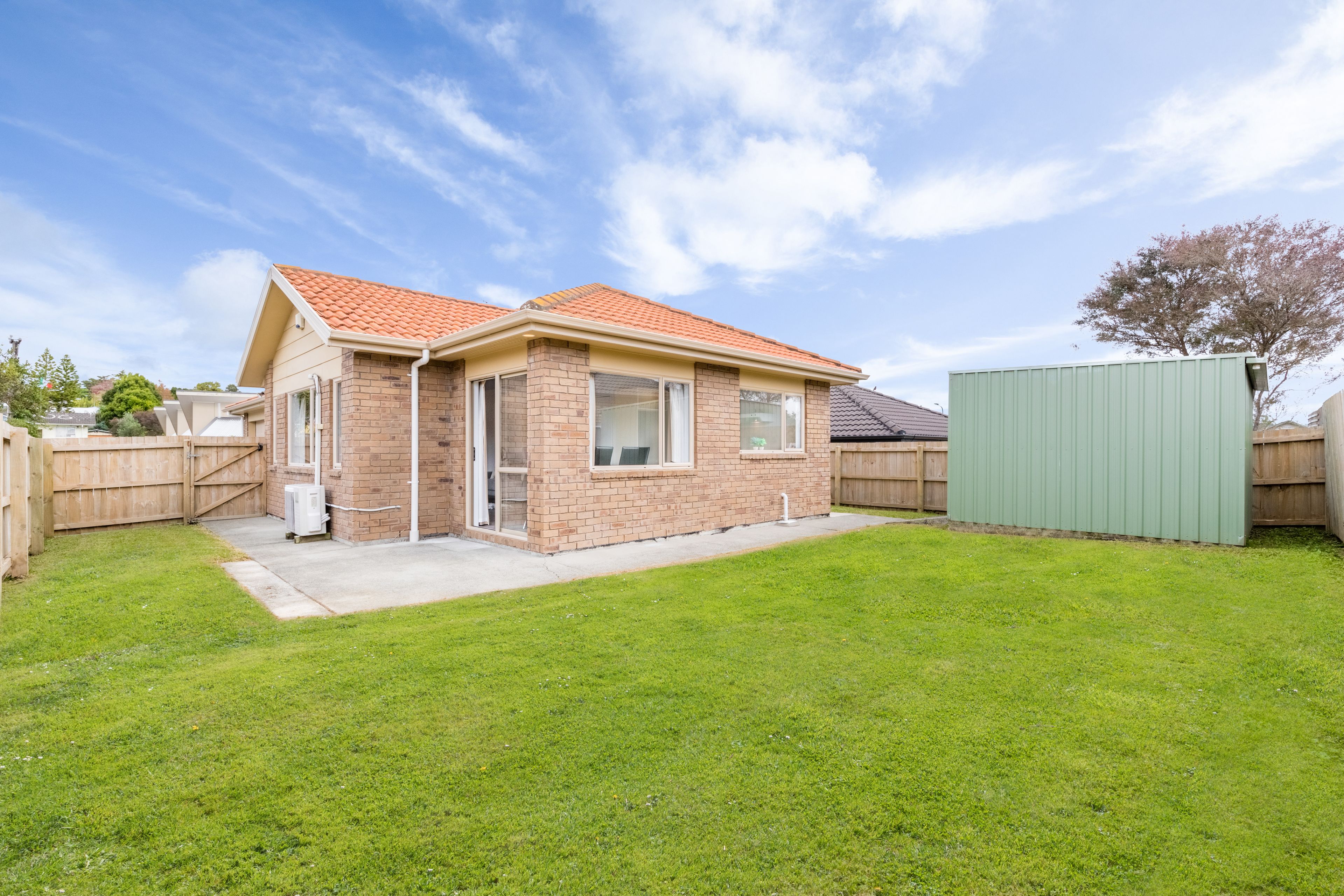 7B Woodbank Drive, Glen Eden, Waitakere City