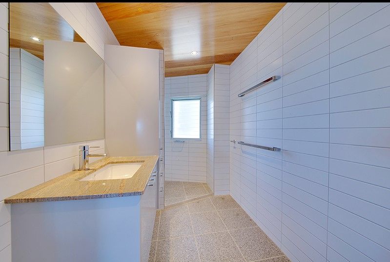 25 Buccaneer Avenue — photo 11 of 13