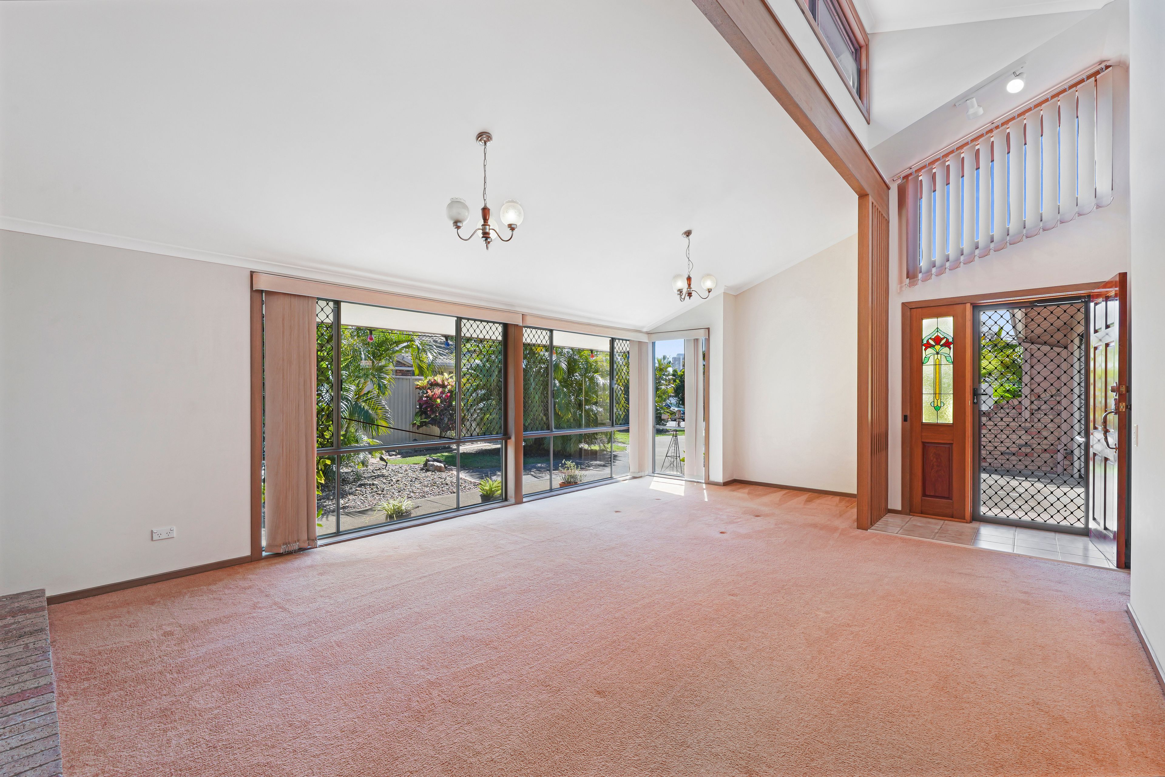 3 Longboat Place, Biggera Waters, QLD 4216