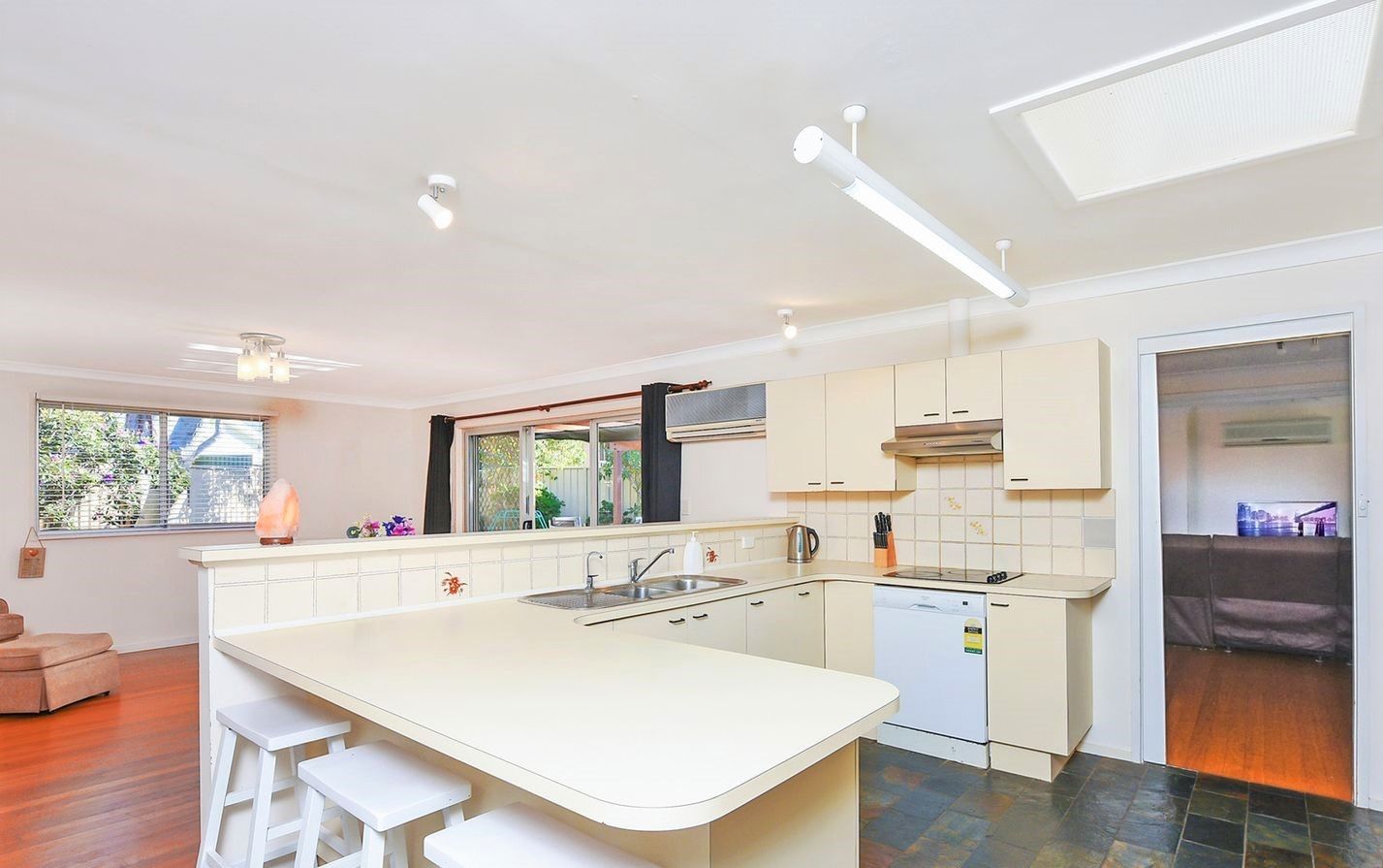 8 Talwong Street, Hornsby Heights, NSW 2077