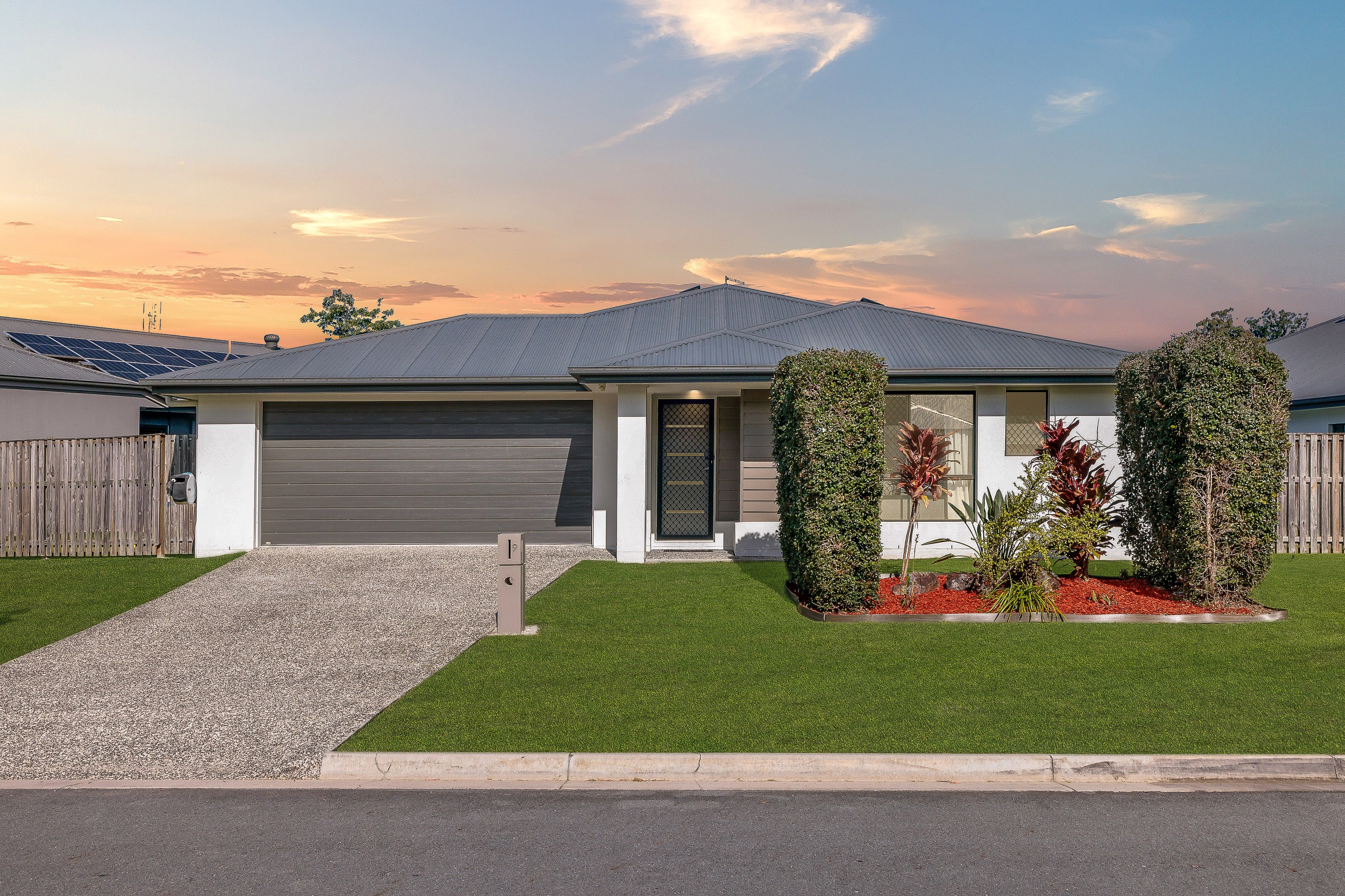 9 Sunwood Crescent, Maudsland, QLD 4210
