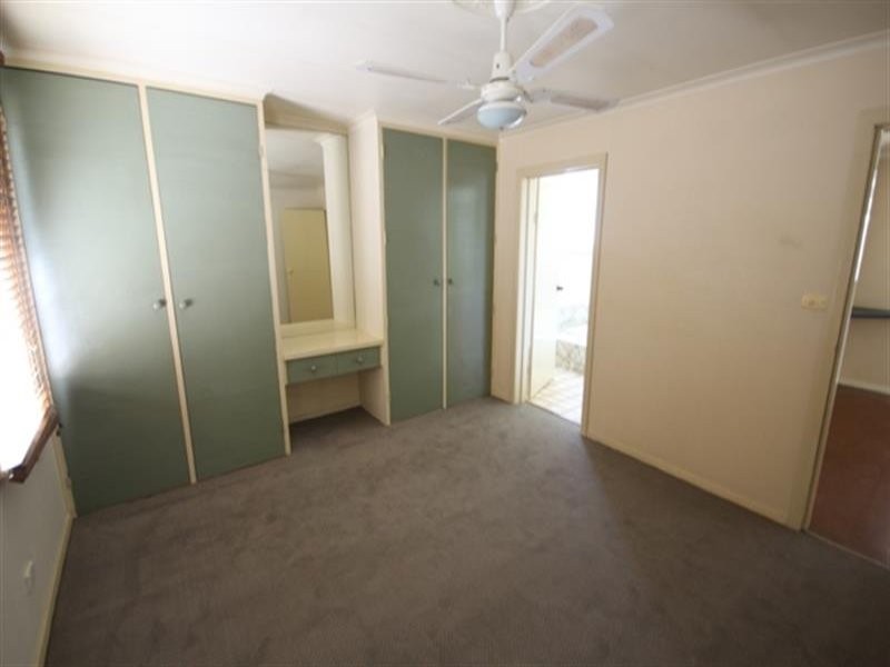 35 Townsend Street, Howlong, NSW 2643