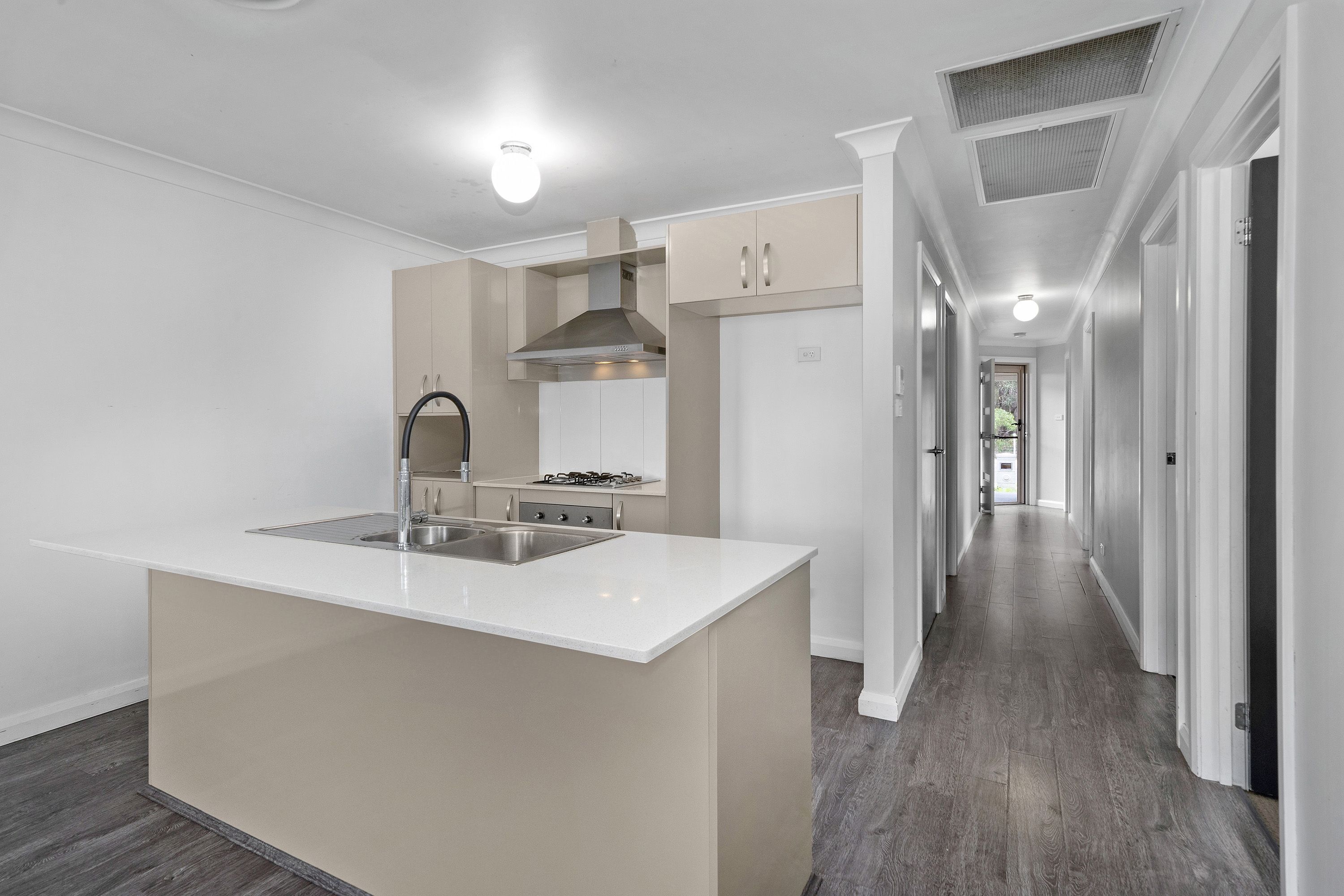 47 Donovan Circuit, Ropes Crossing, NSW 2760