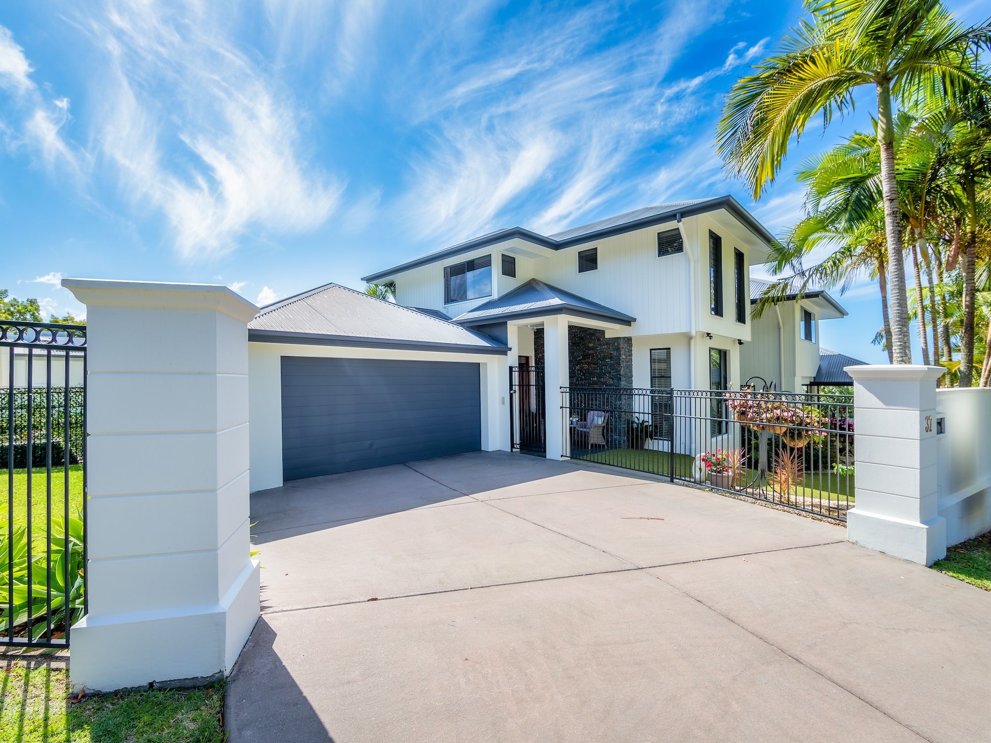 37 Great Southern Drive, Robina, QLD 4226