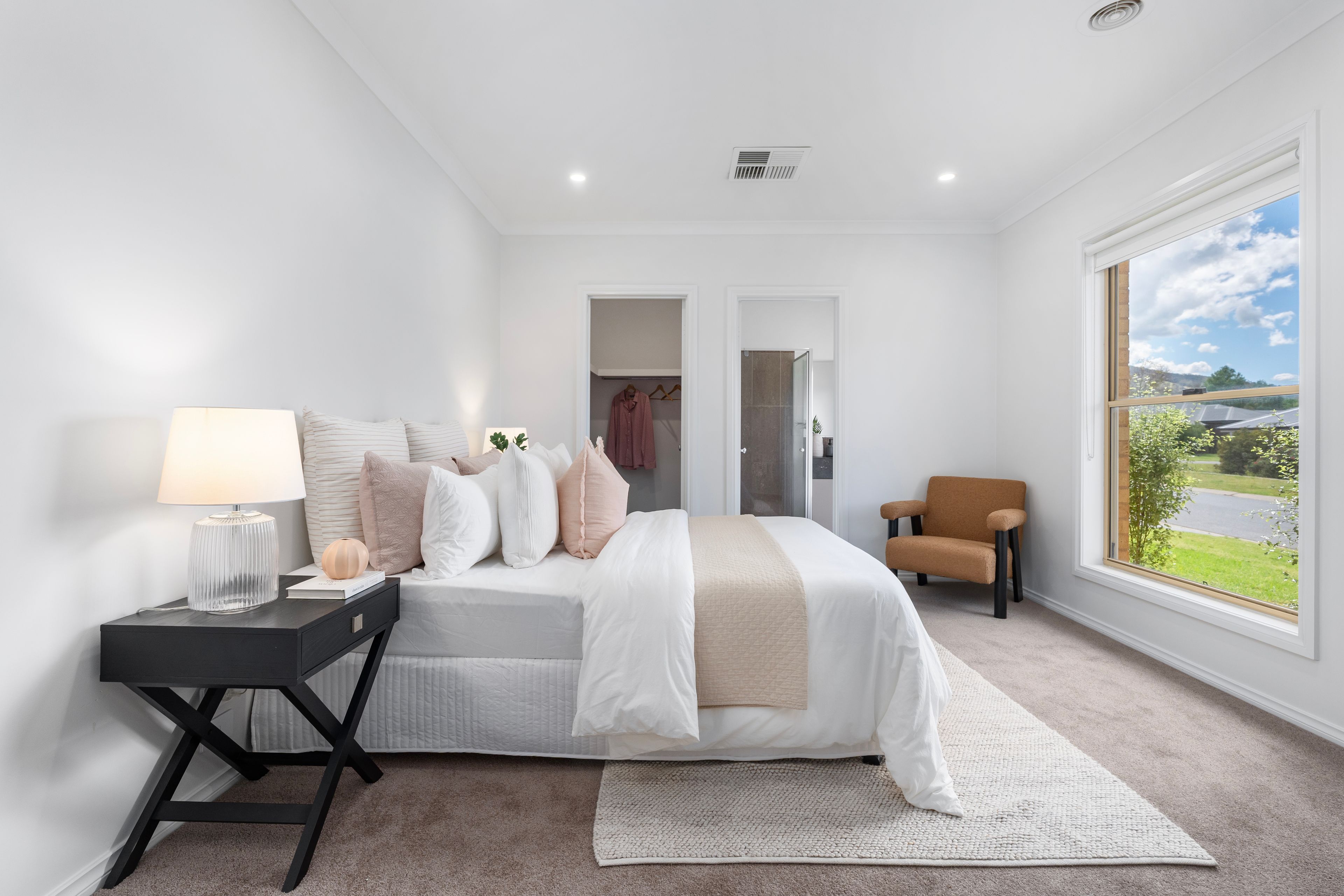 77 Egret Way , Thurgoona NSW 2640