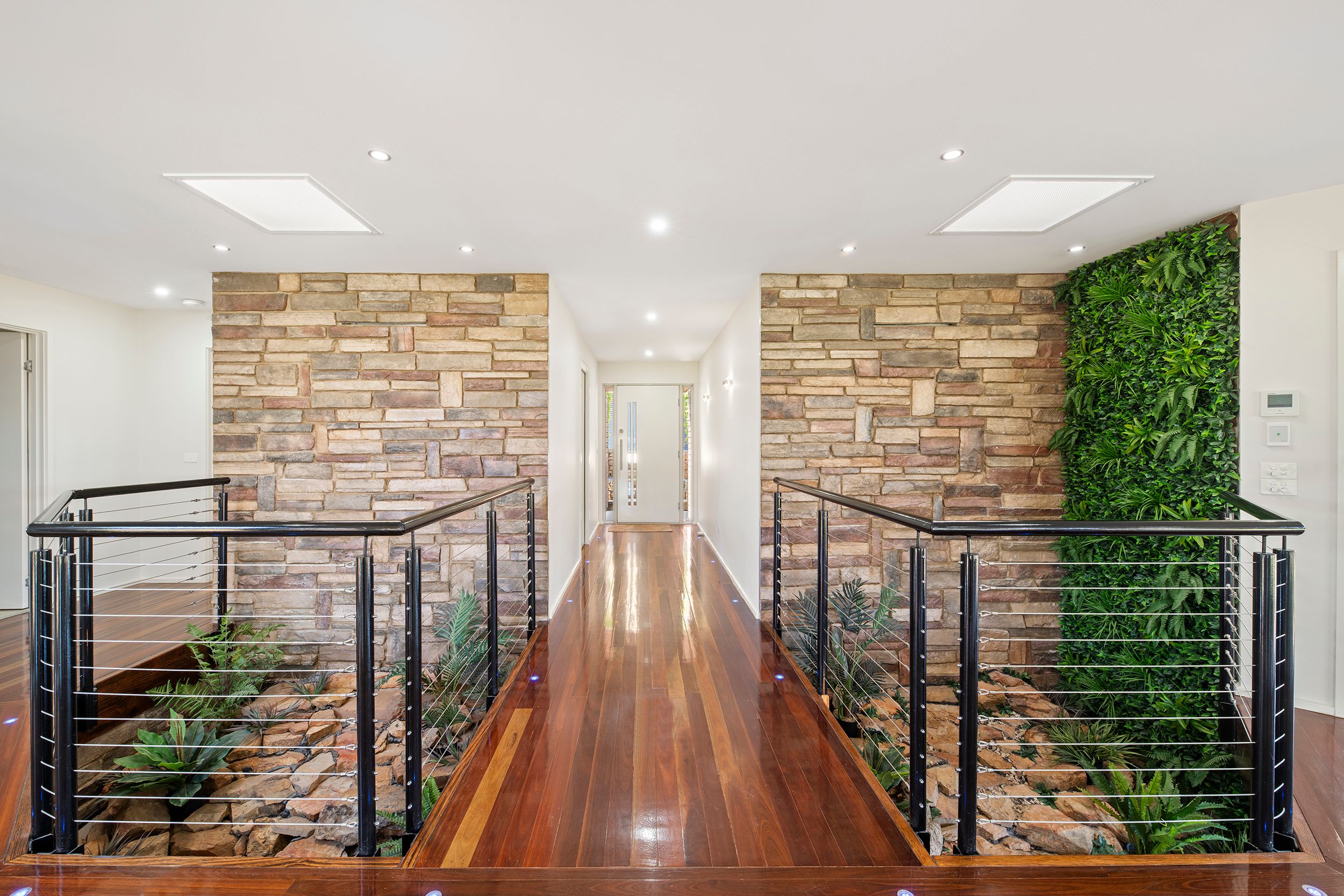 71 Bates Court — photo 4 of 30