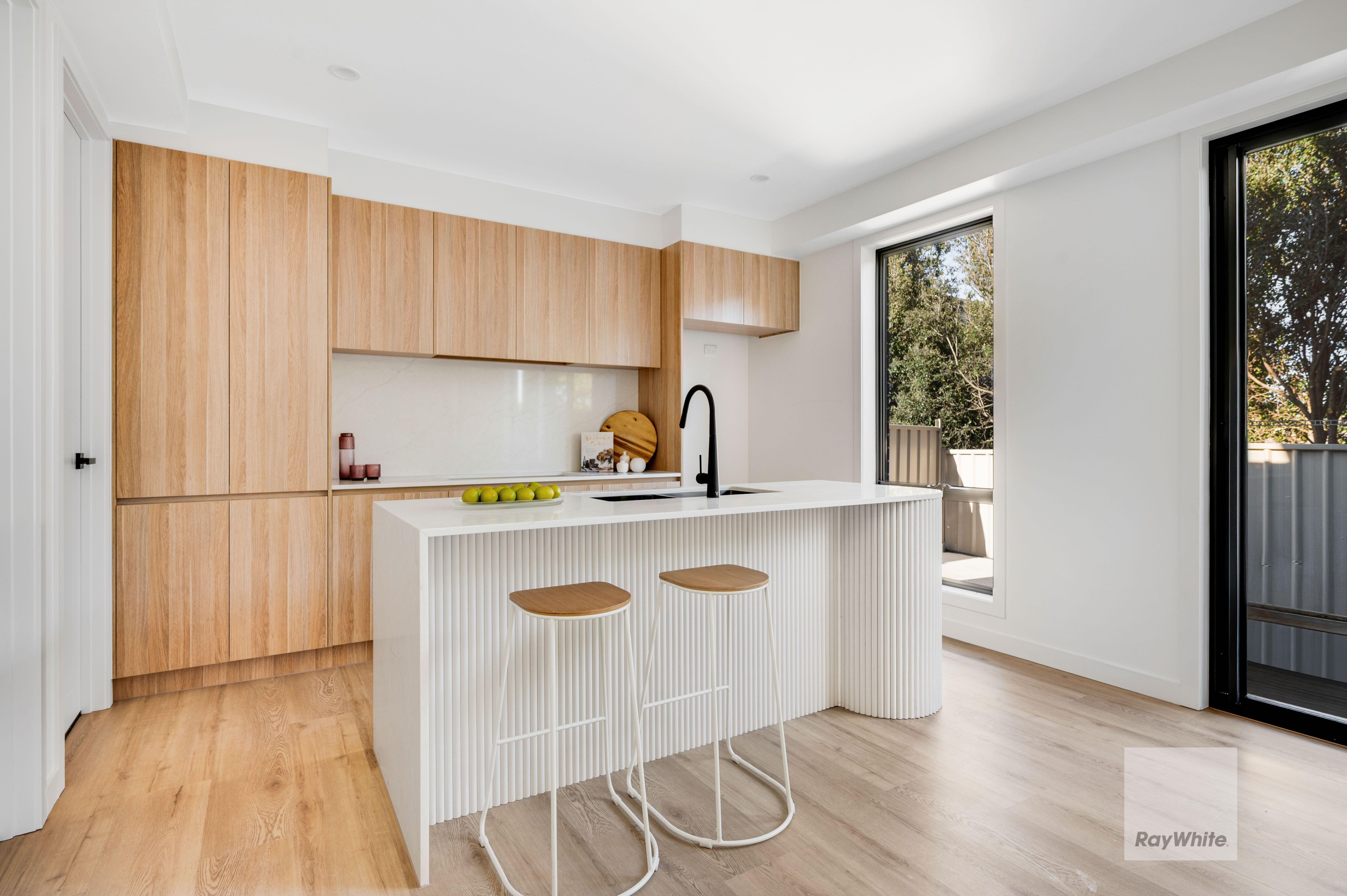 2/67 Arncliffe Boulevard — photo 6 of 23
