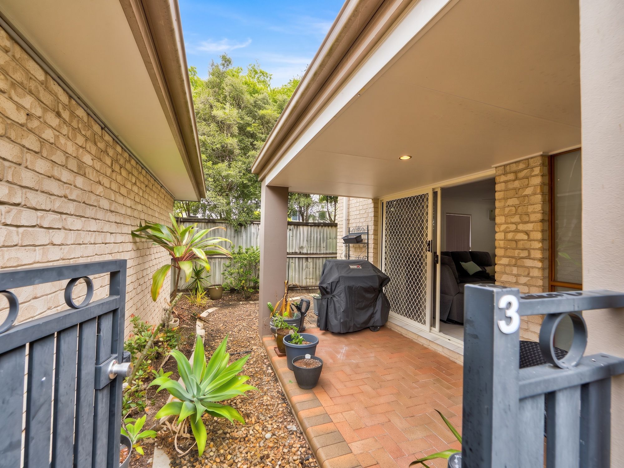3/2 Morea Court — photo 16 of 24