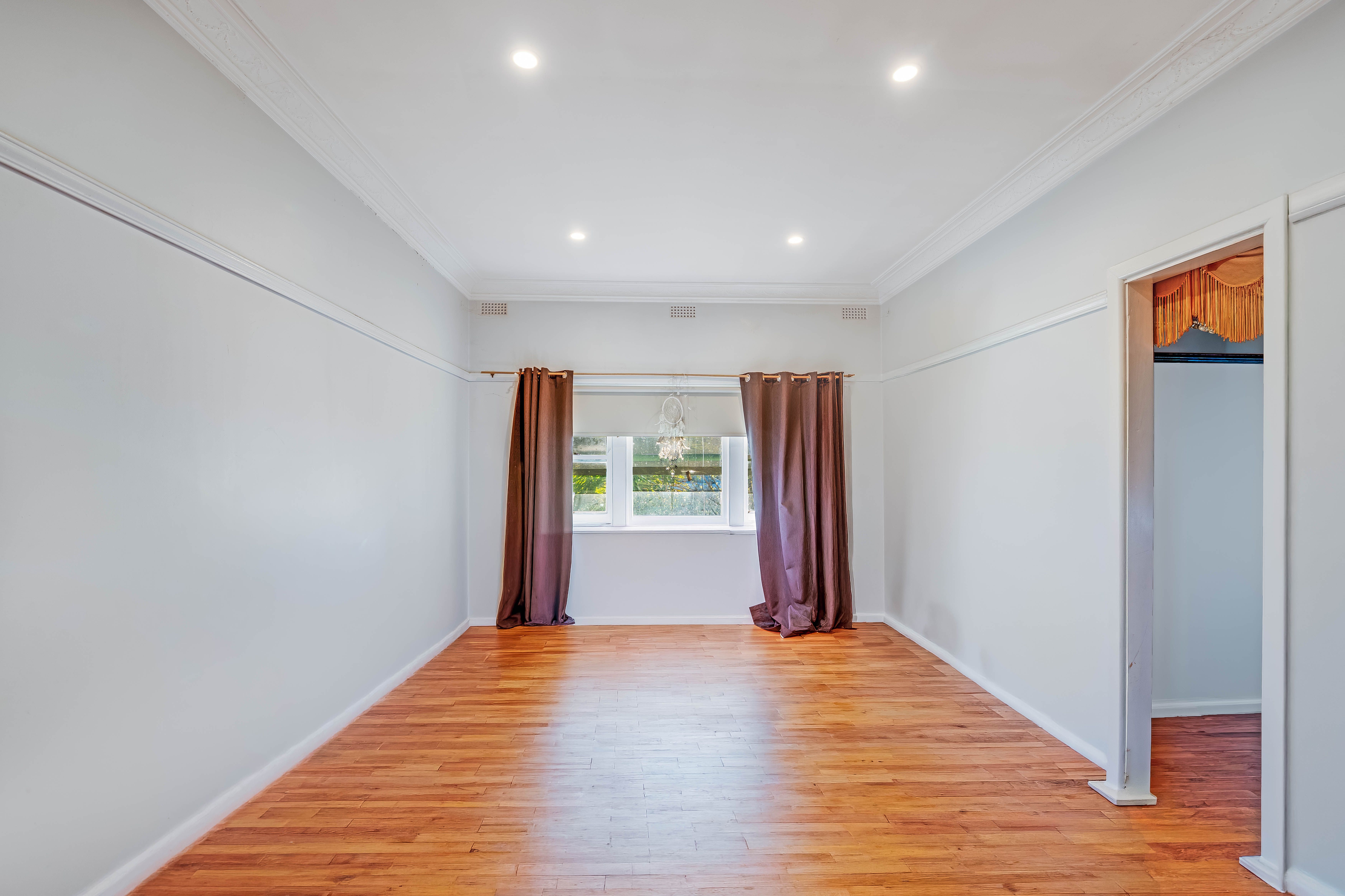 393 Wantigong Street — photo 10 of 28