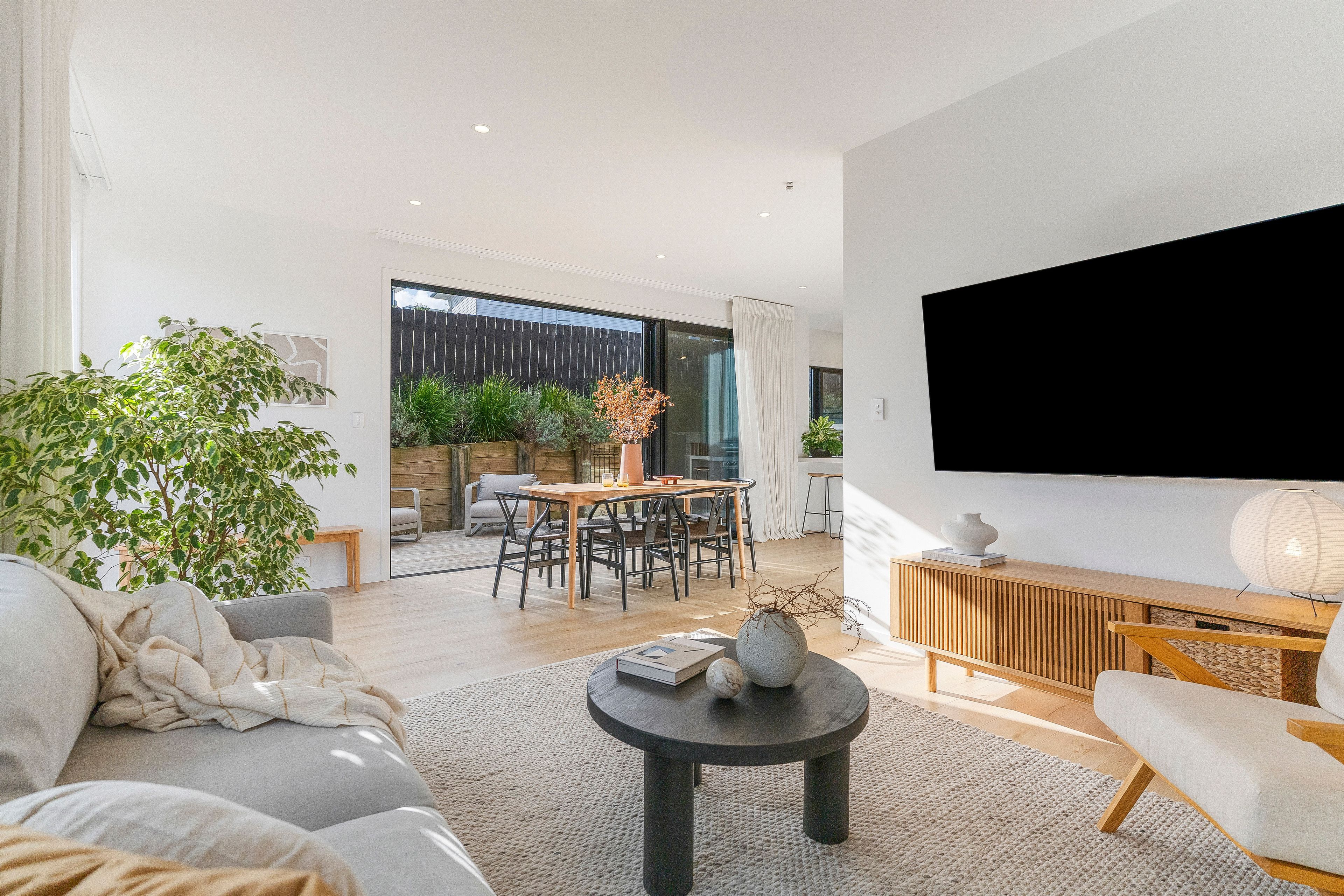 51A Monarch Avenue, Hillcrest, North Shore City 0627 - Sold House - Ray ...