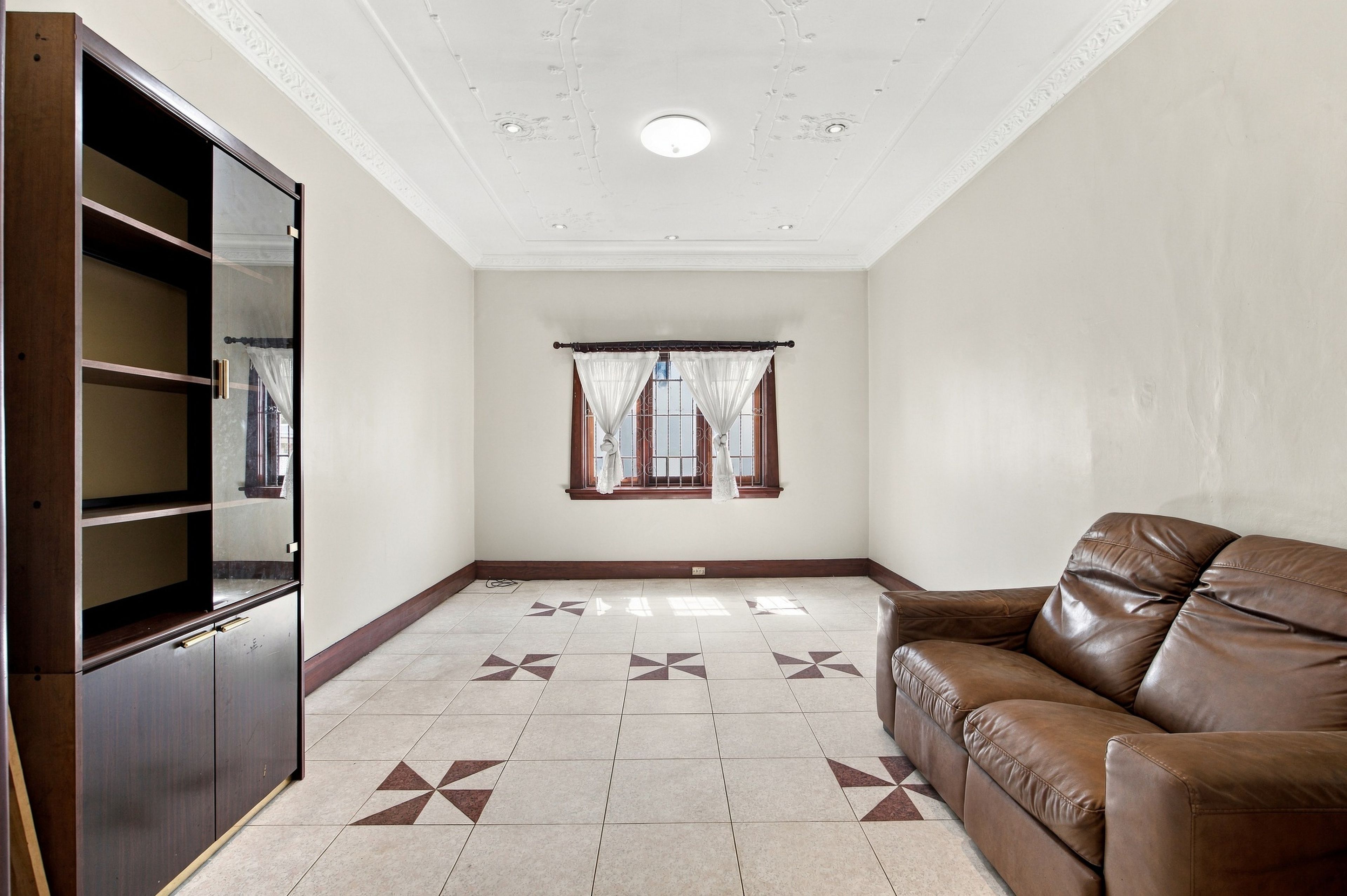 27 Victoria Road — photo 5 of 19