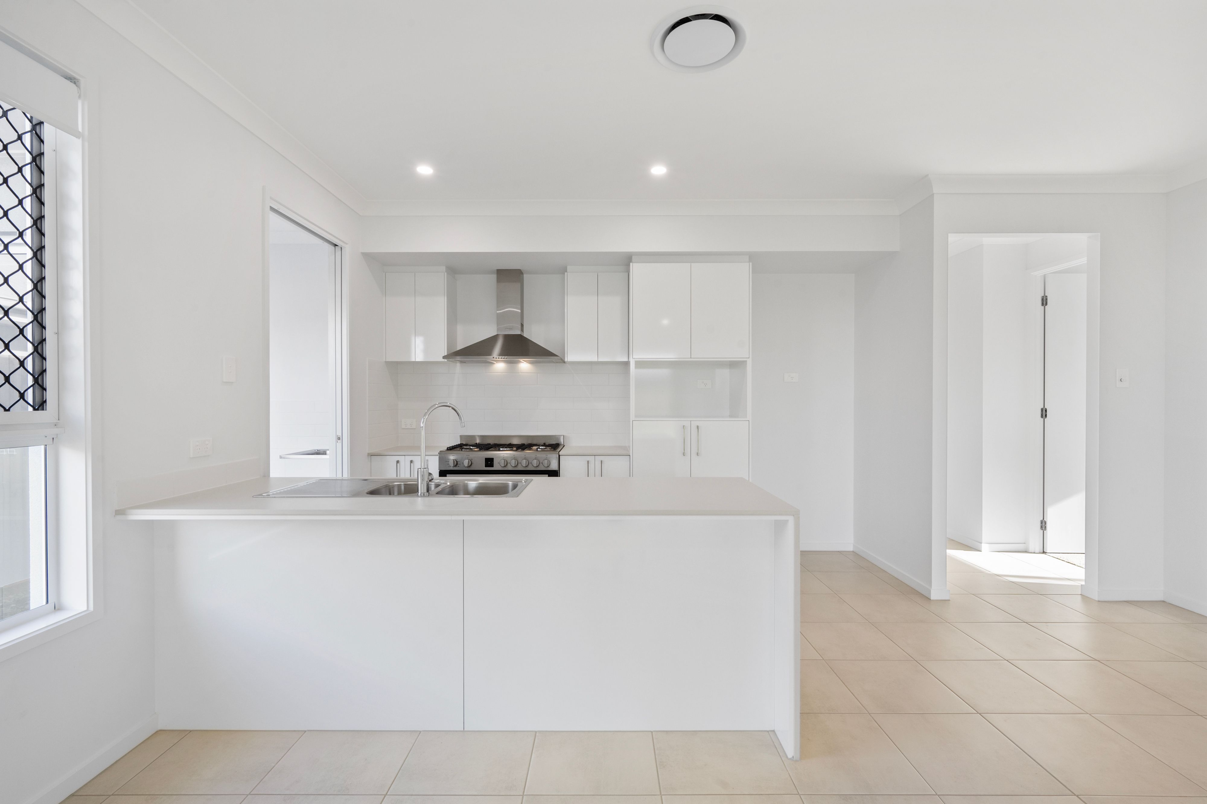 12 Fairywren Street — photo 2 of 14