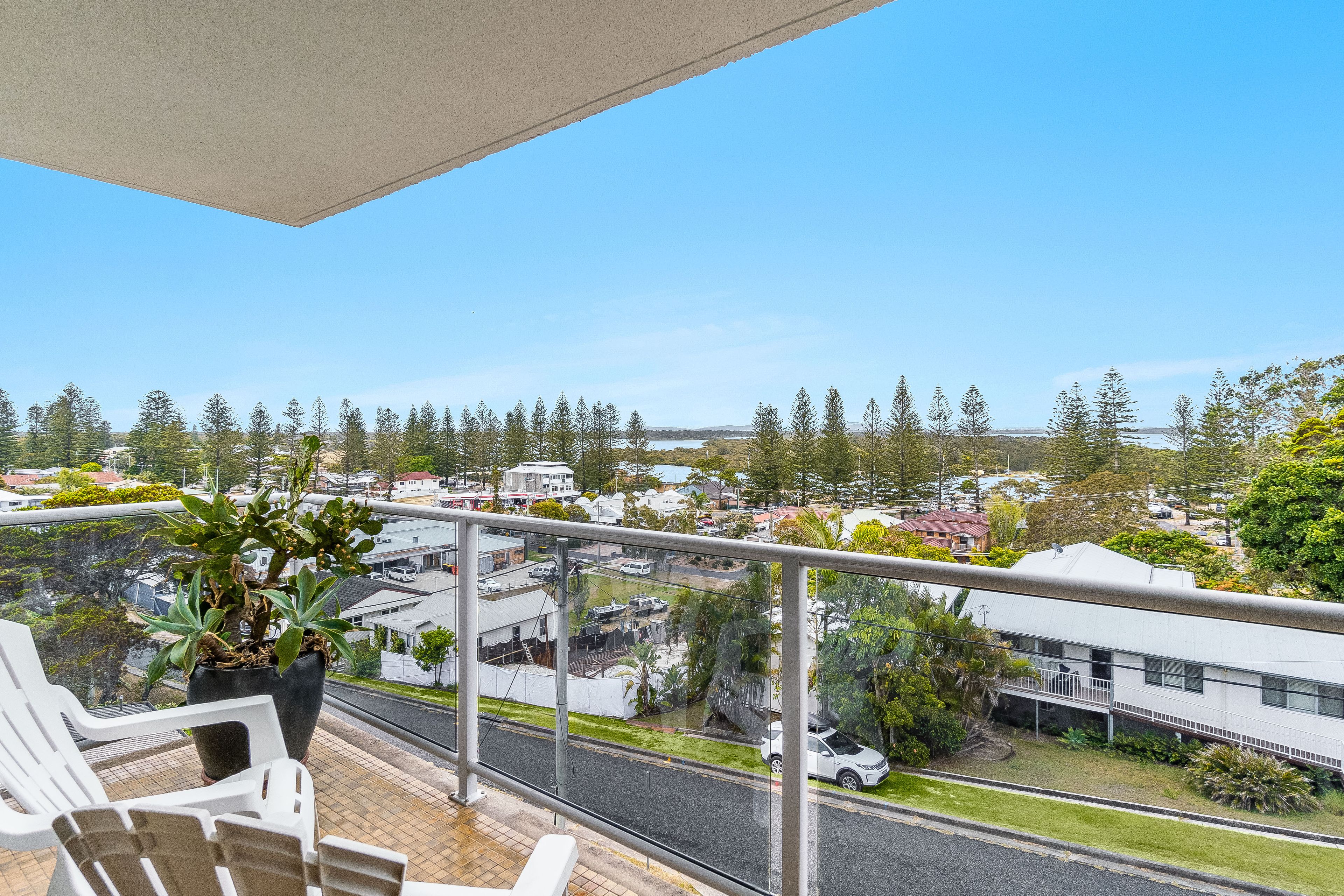 8-10 High Street, Yamba NSW 2464