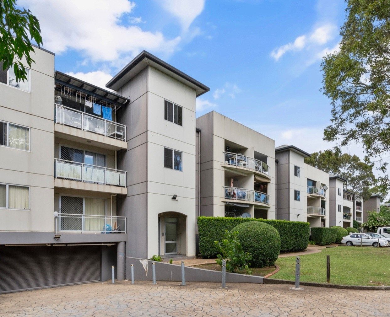 21-29 Hume Highway, Warwick Farm NSW 2170