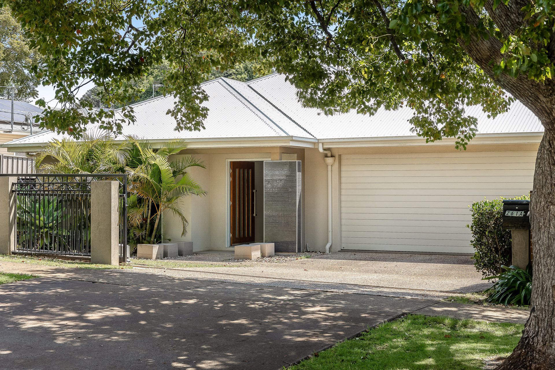 261A Geddes Street, Centenary Heights, QLD 4350