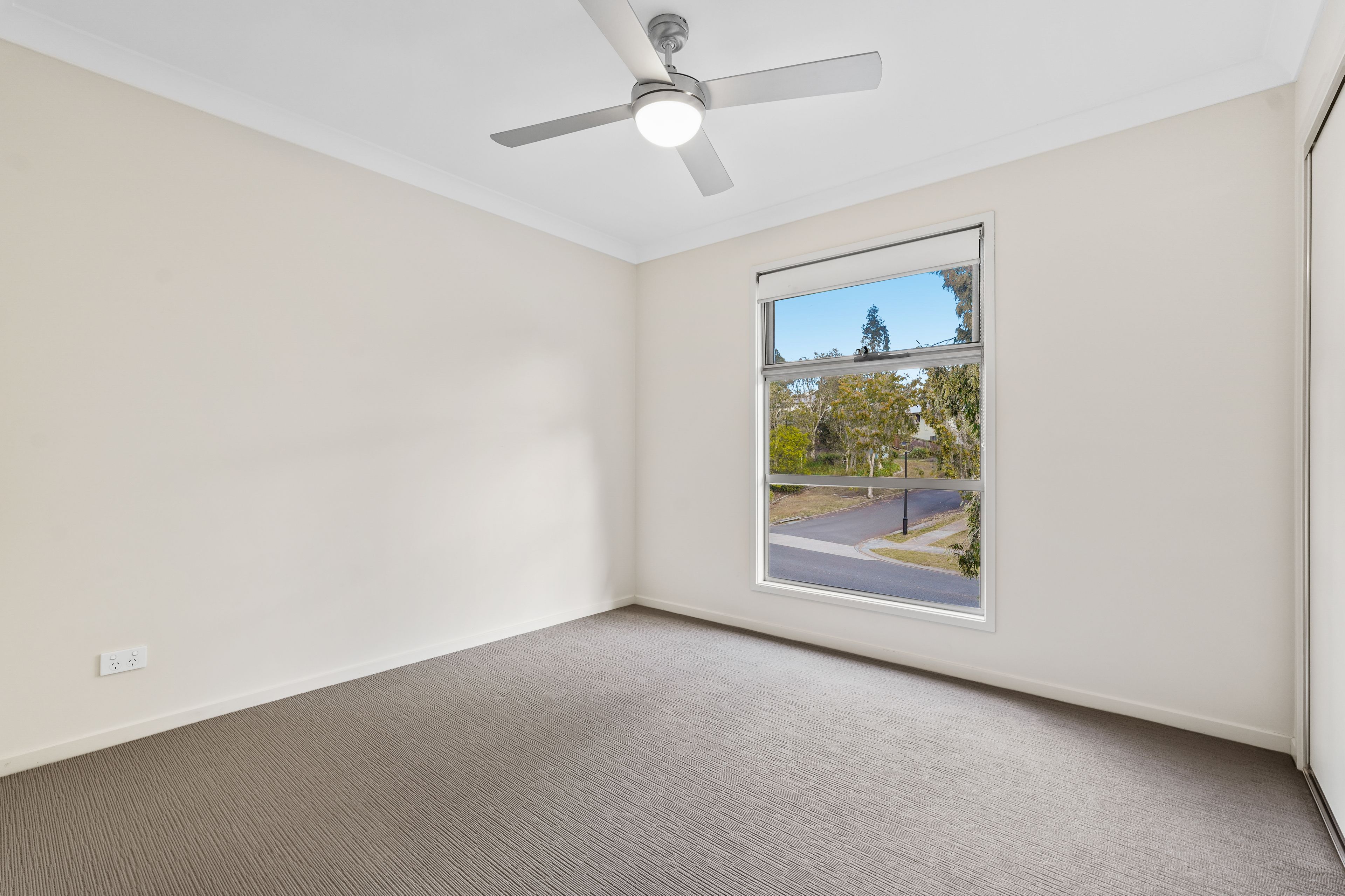3/4 Tea Trees Avenue — photo 8 of 22