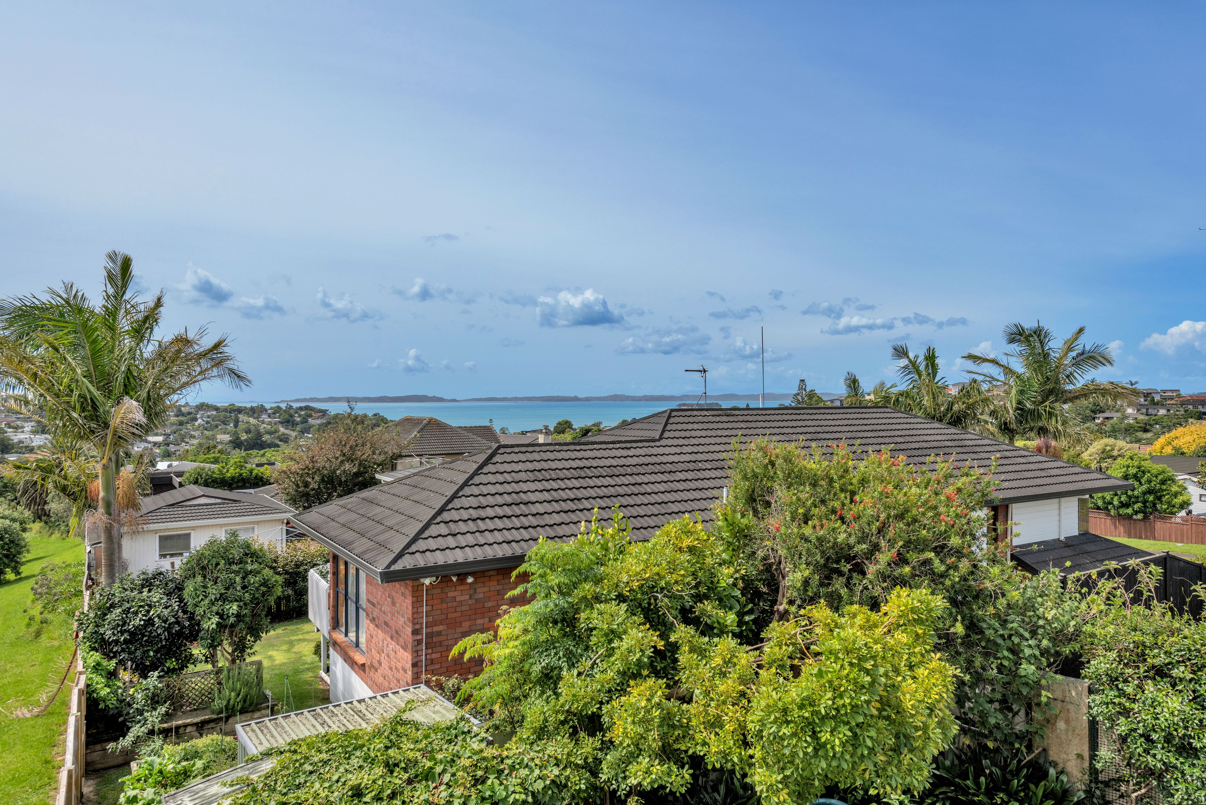 3 Sunnyview Avenue, Cockle Bay, Manukau City