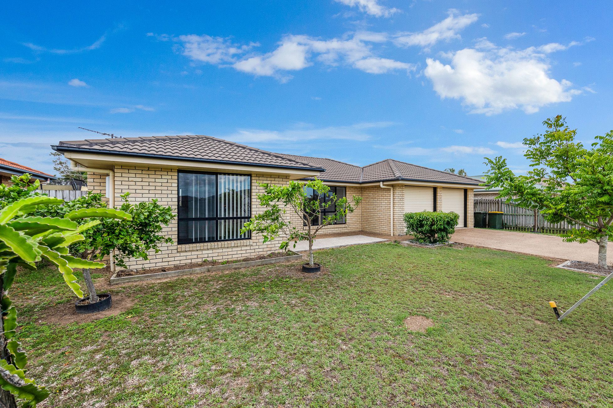 20 Searle Street, Thabeban, QLD 4670
