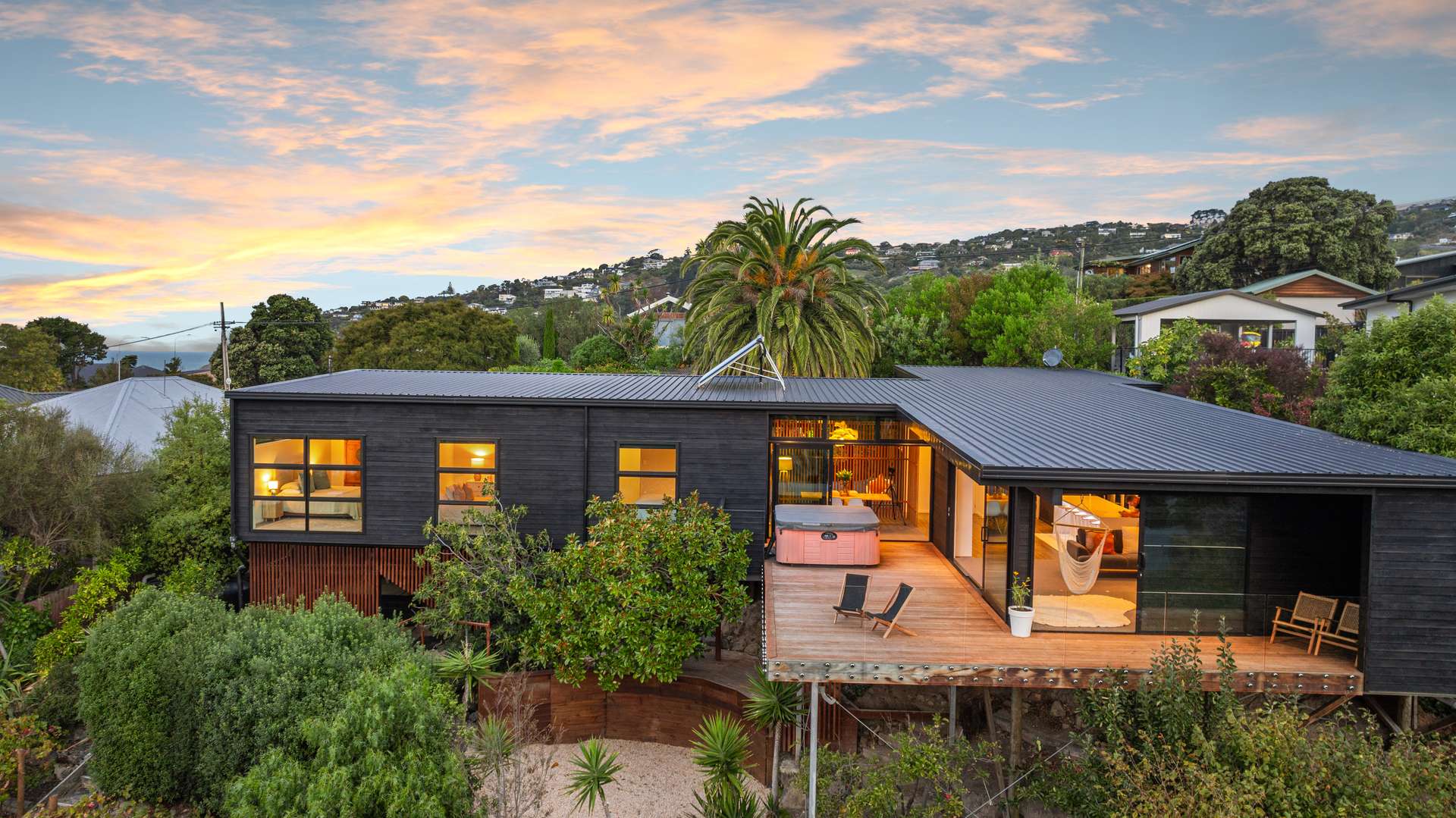 48 Moncks Spur Road photo 0