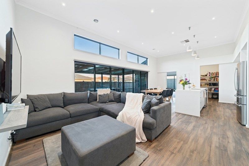18 Haystack Drive, Truganina, VIC 3029