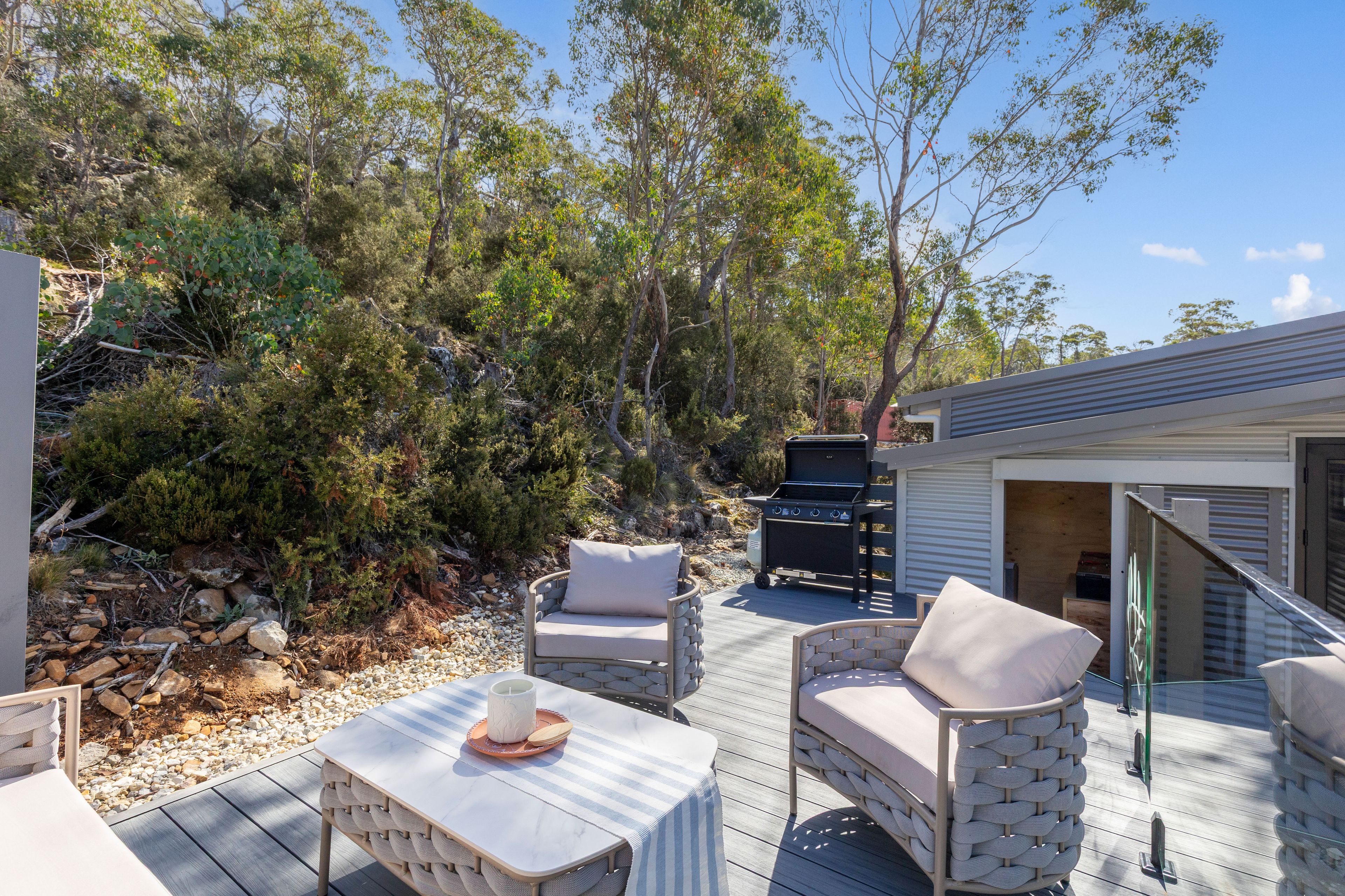 21 Warner Road — photo 6 of 30