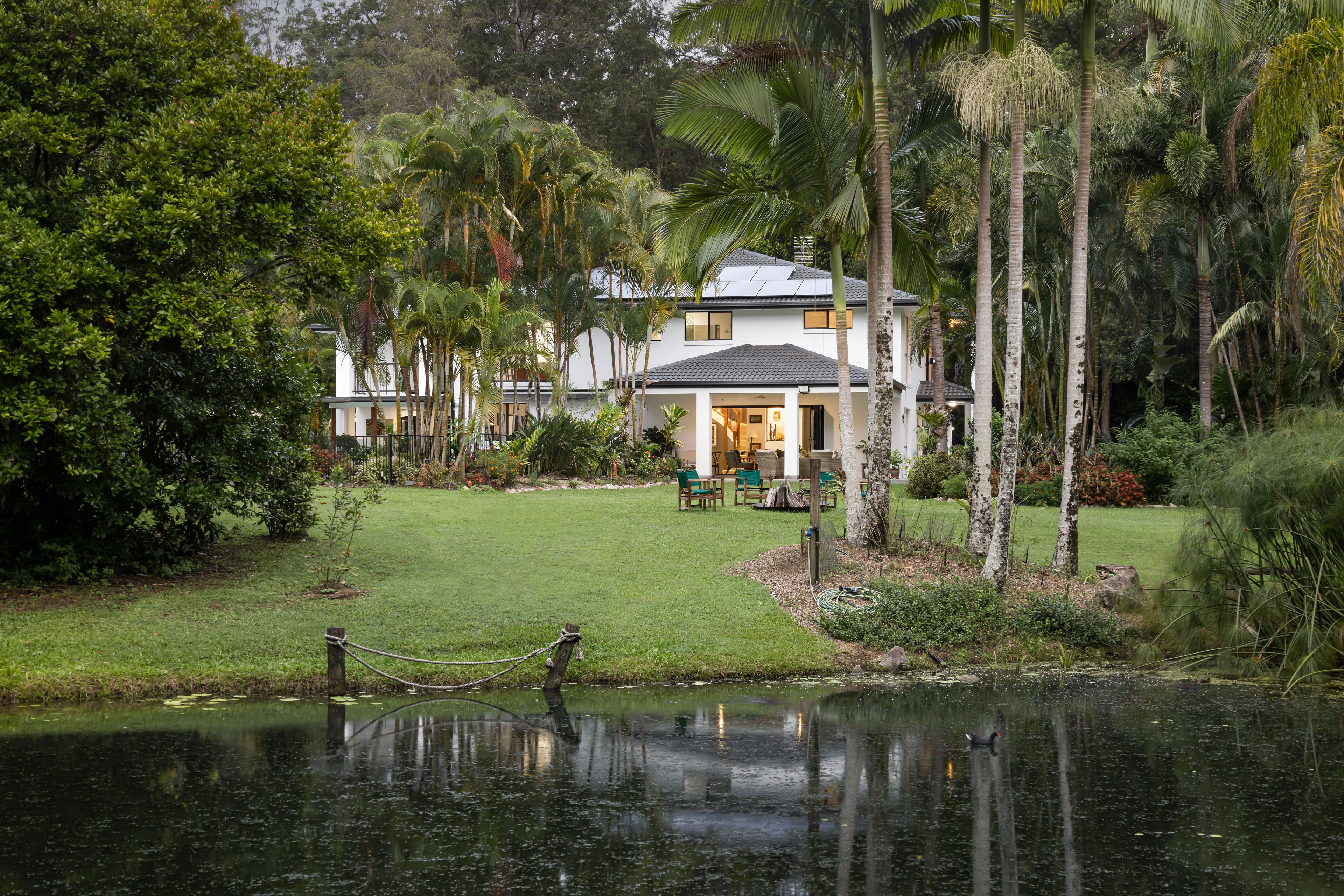6 Sawreys Road, Forest Glen, QLD 4556