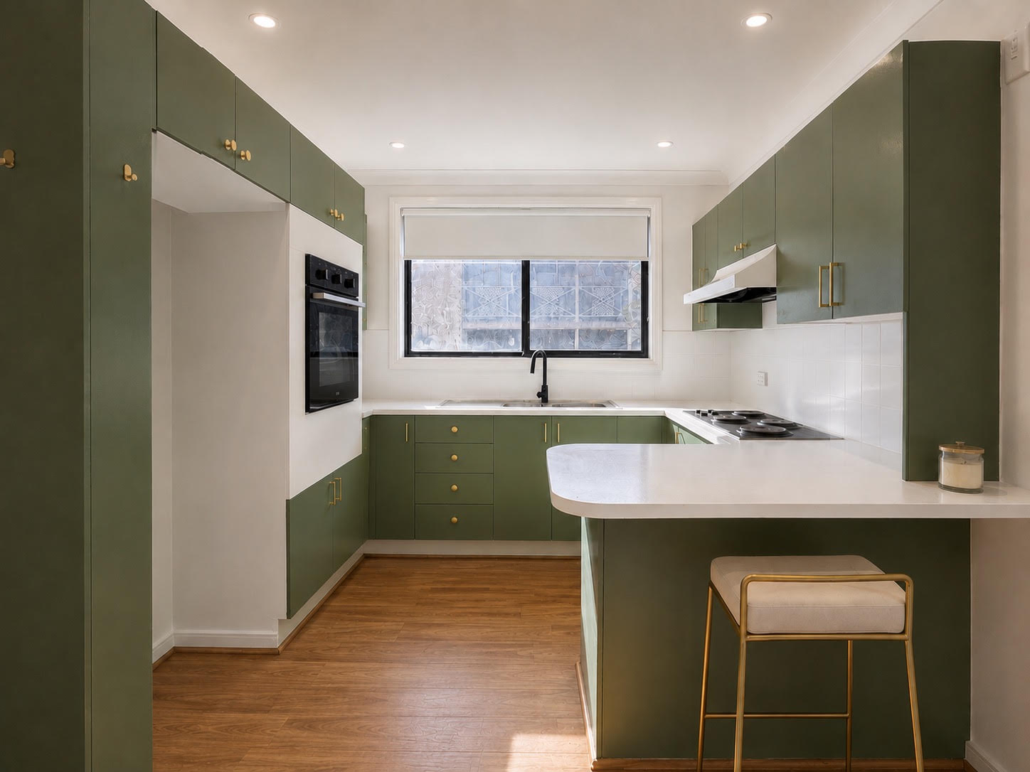 37 Lillyvicks Crescent — photo 3 of 10