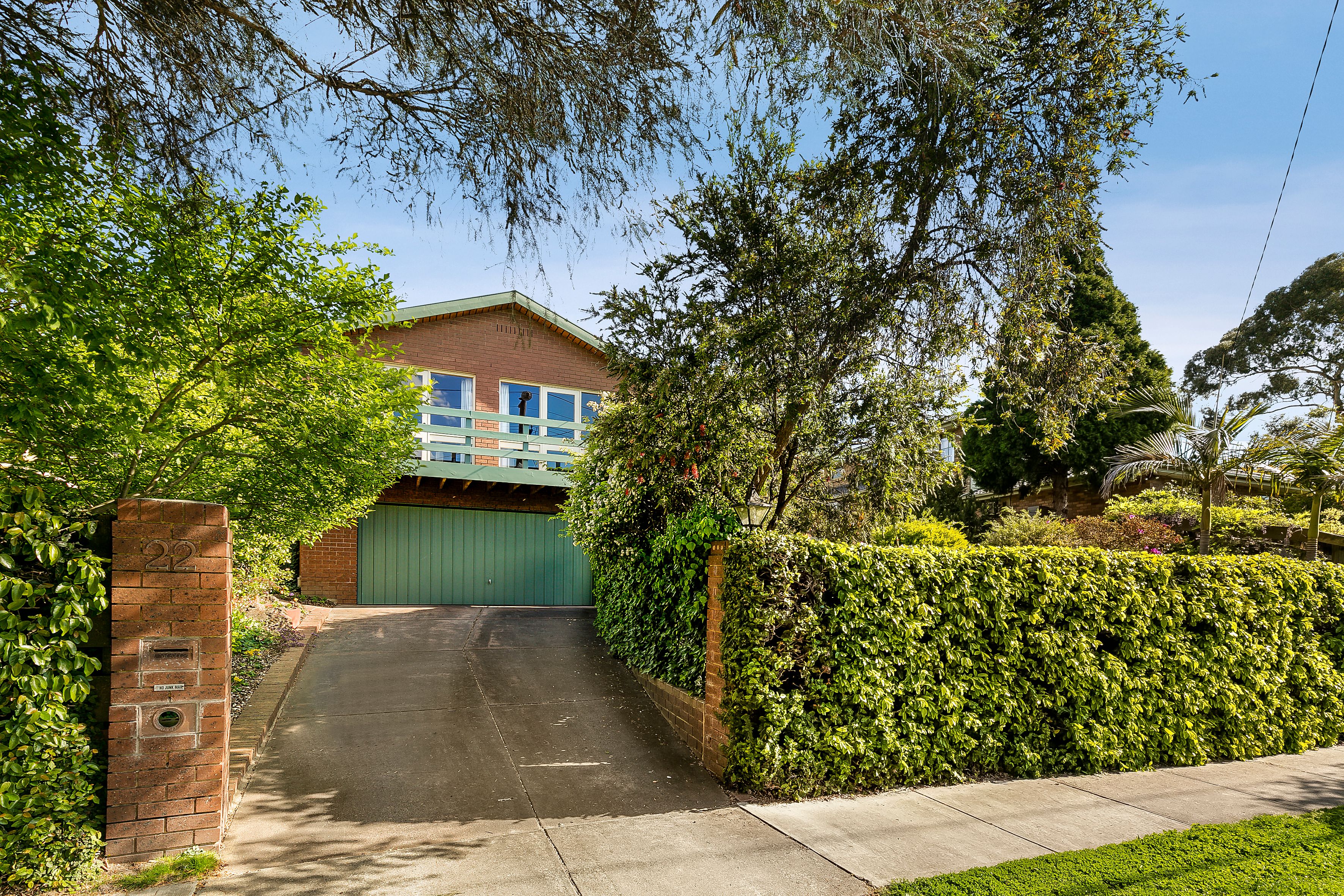 22 Heysham Drive, Wheelers Hill, VIC 3150