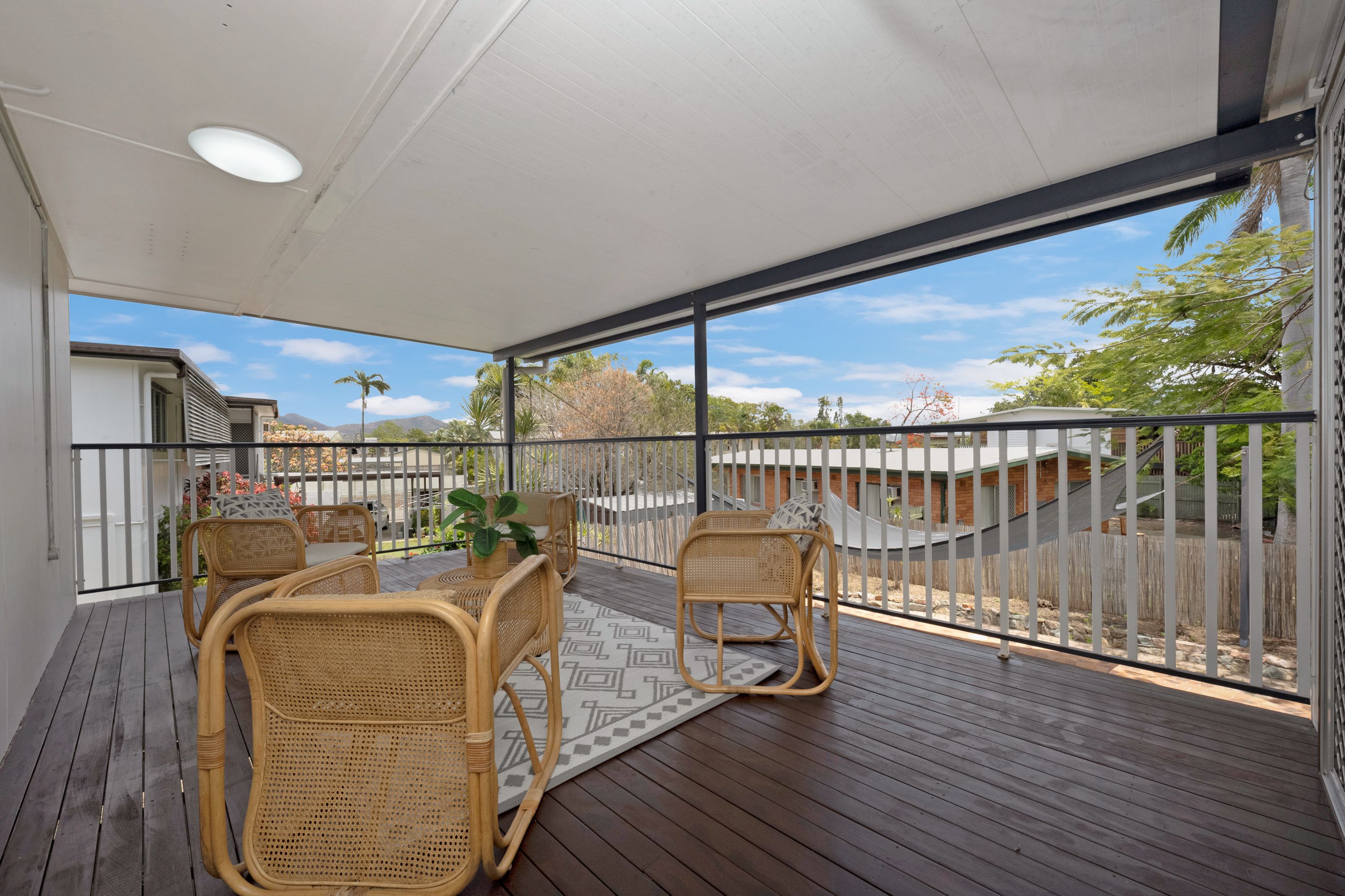 433 Fulham Road — photo 13 of 23