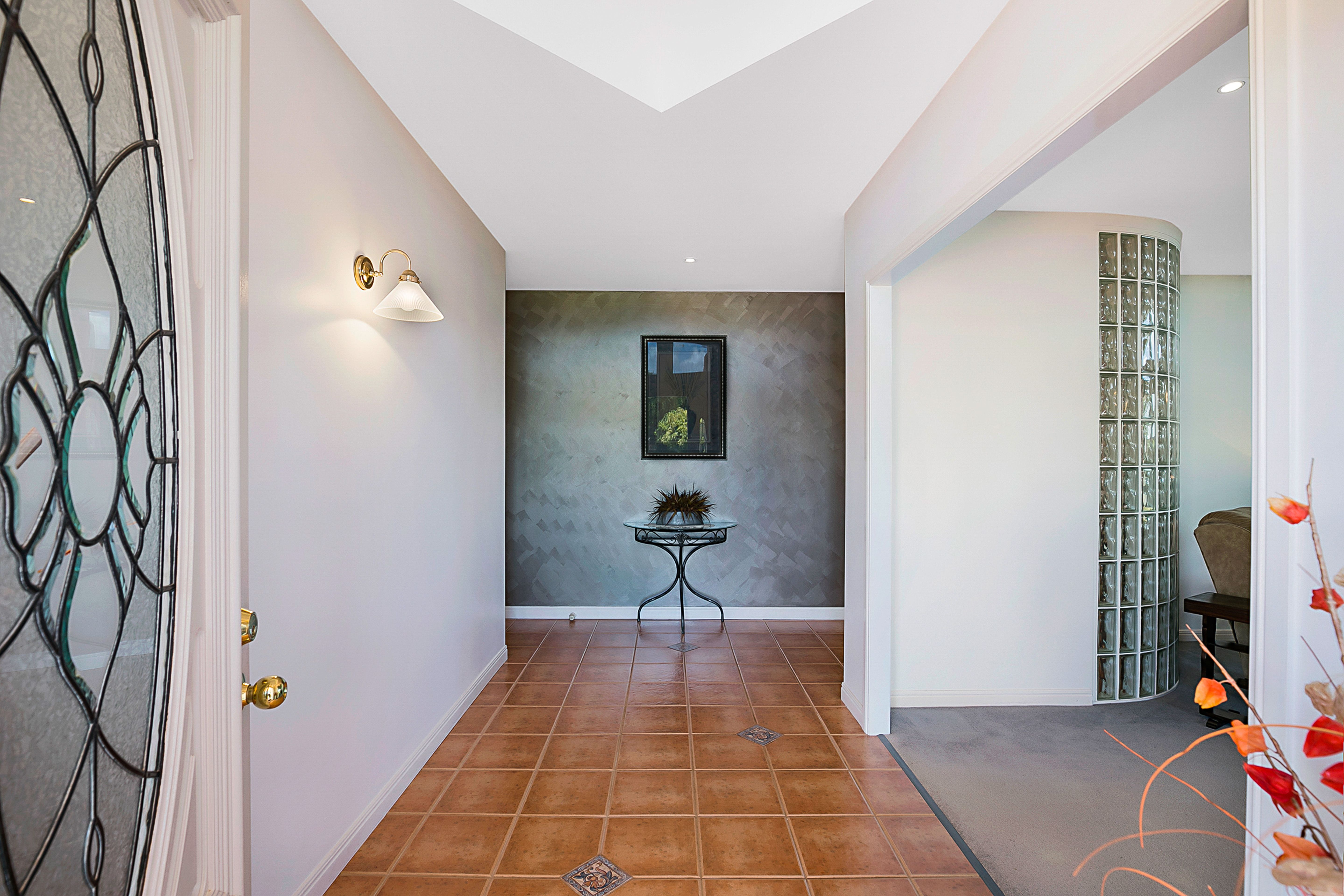 3 Lincoln Close, Middle Ridge, QLD 4350