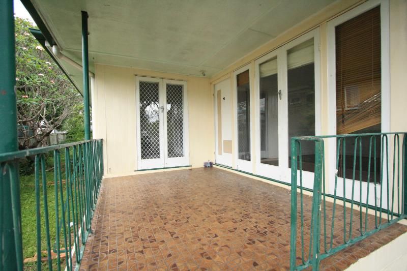 9 Silverstone Street, Holland Park West, QLD 4121