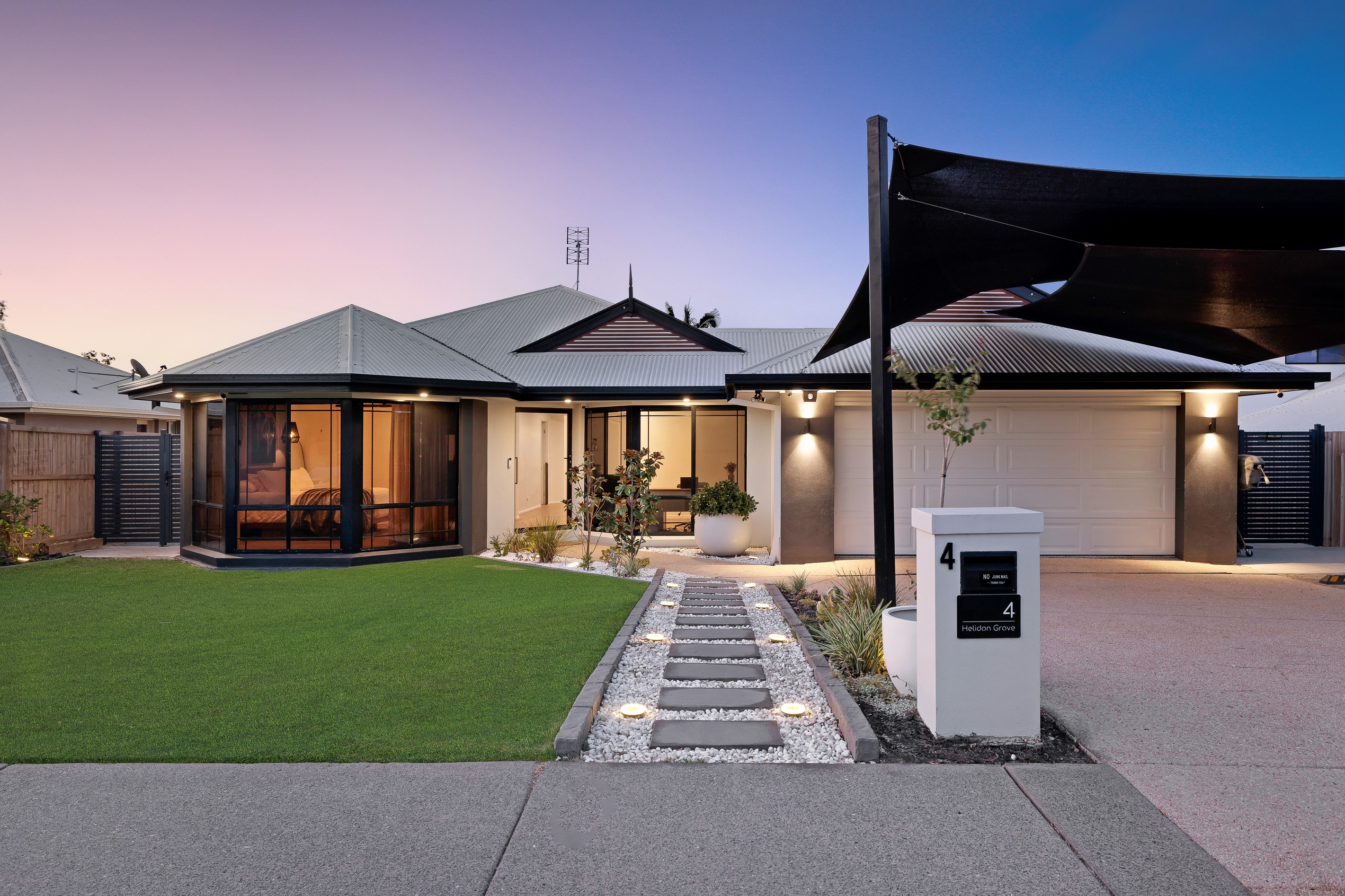 4 Helidon Grove, Ormeau, QLD 4208