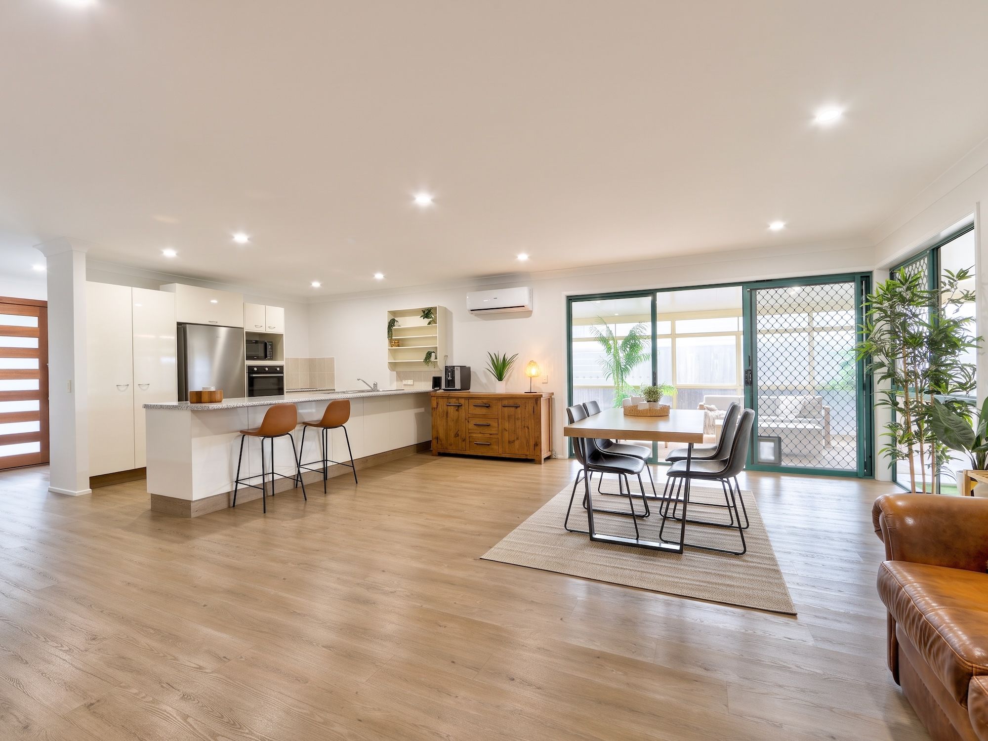 6 Leicester Terrace — photo 10 of 30